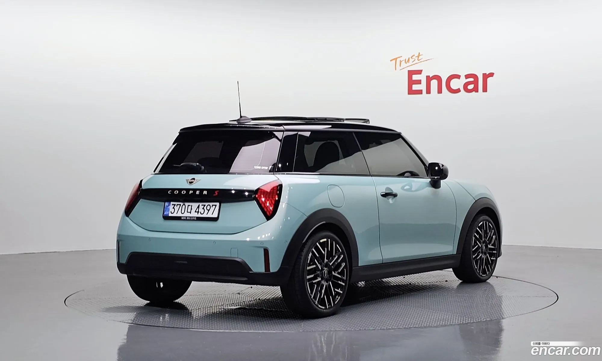 Mini Cooper S 2024 — 20