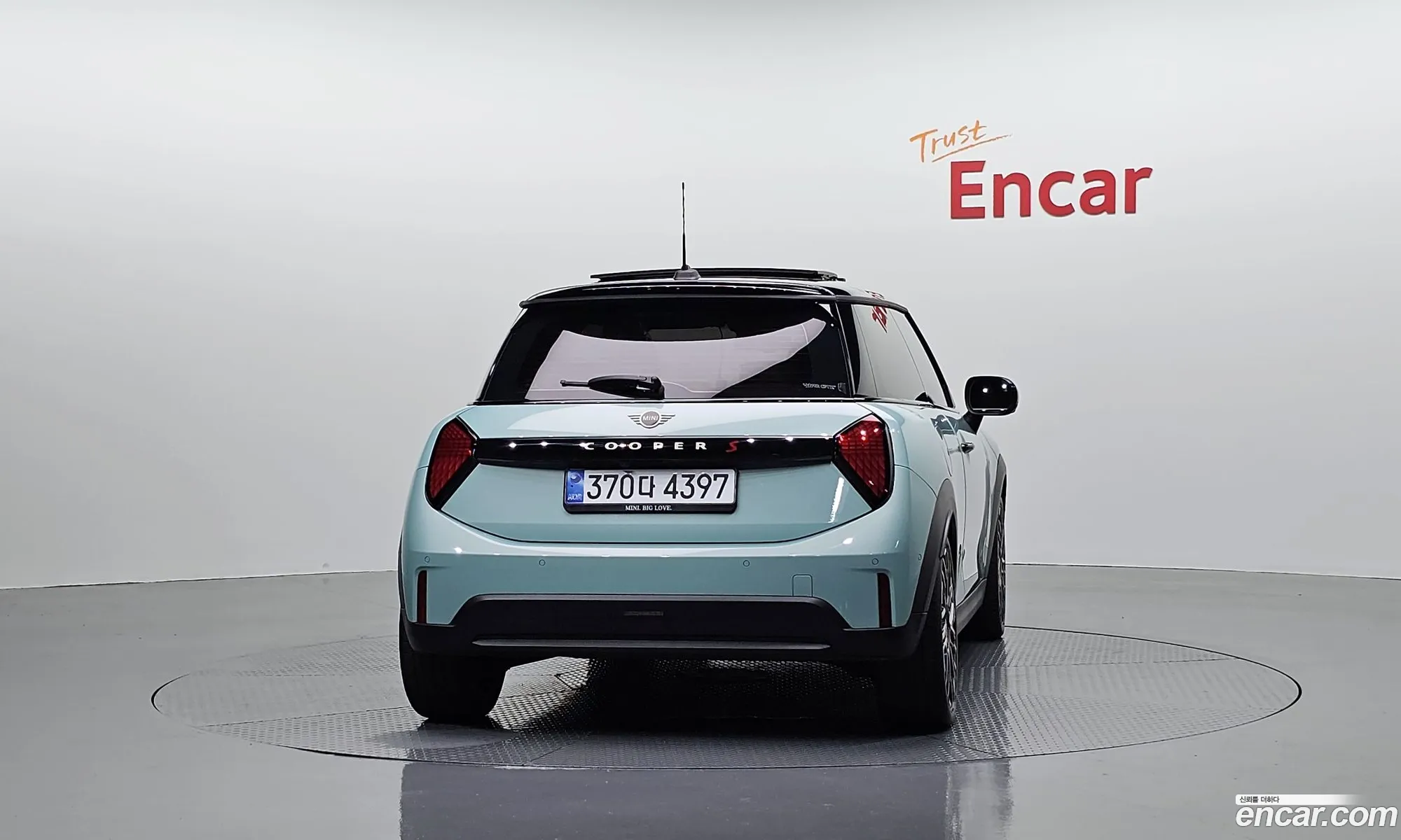 Mini Cooper S 2024 — 12