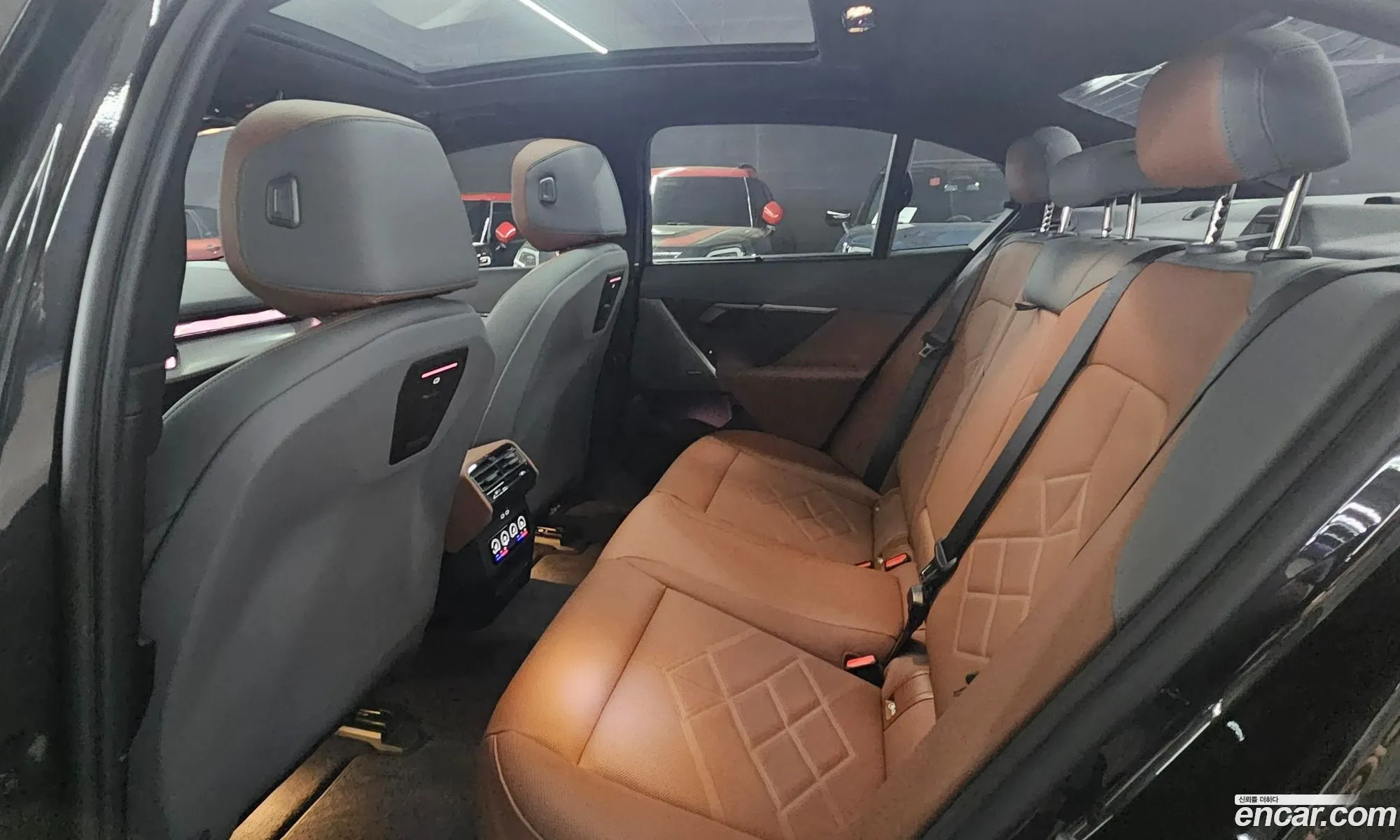 BMW 5 Series 2025 — 19
