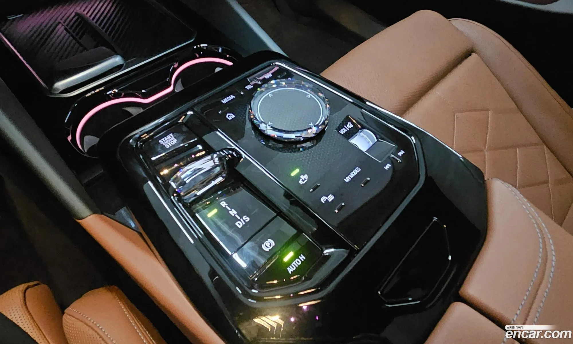 BMW 5 Series 2025 — 18