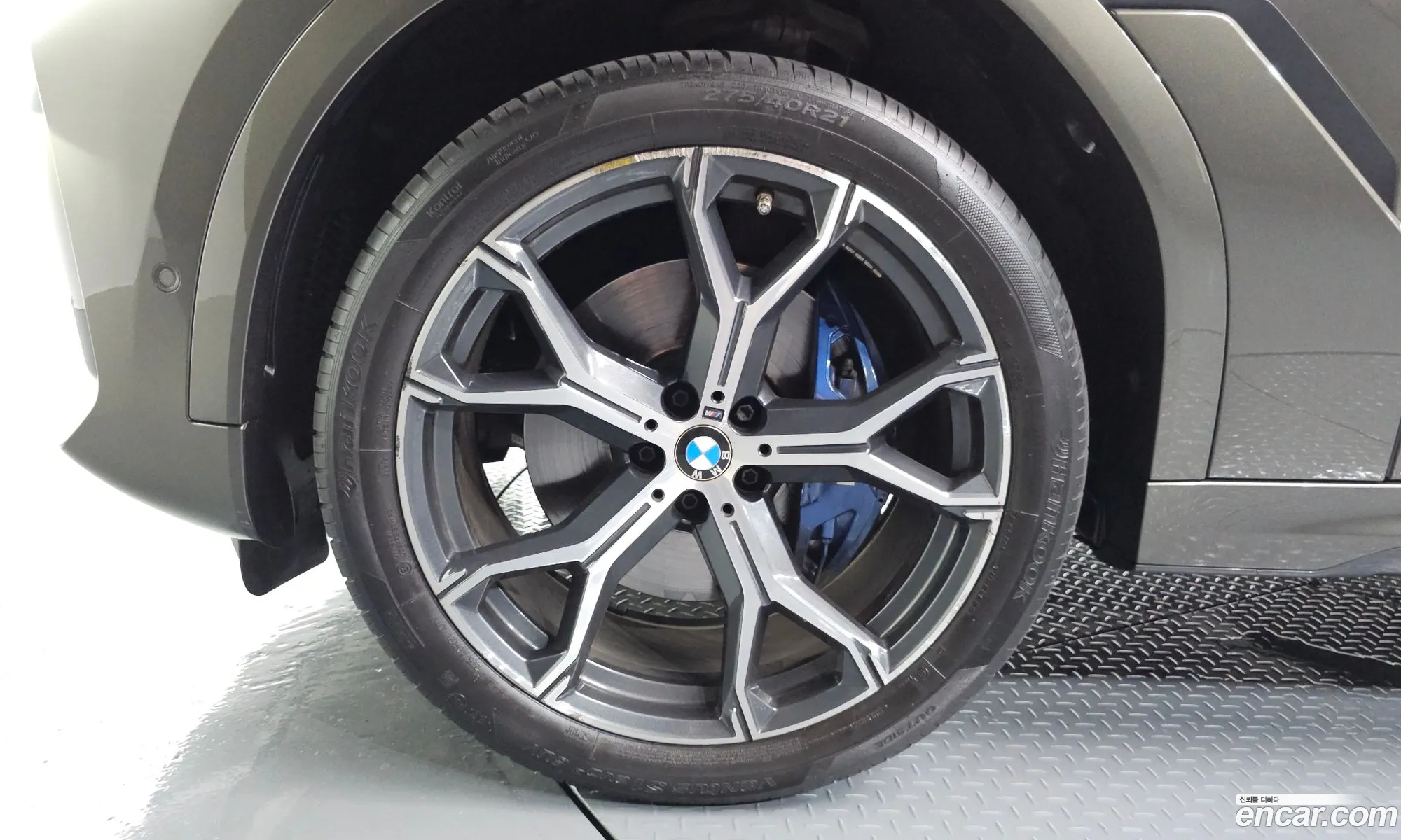 BMW X6 2022 — 18