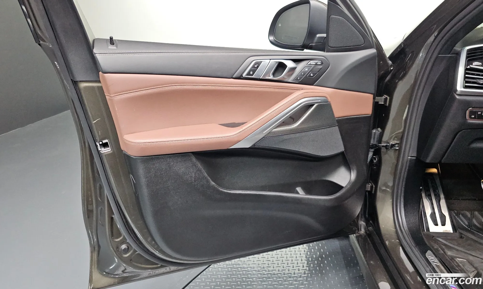 BMW X6 2022 — 16