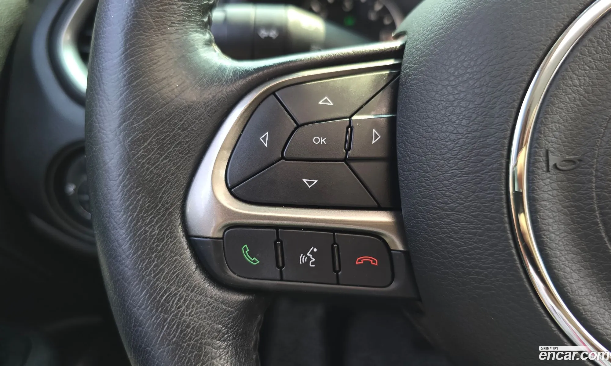 Jeep Renegade 2019 1C4BU0000KPK37184 — 15