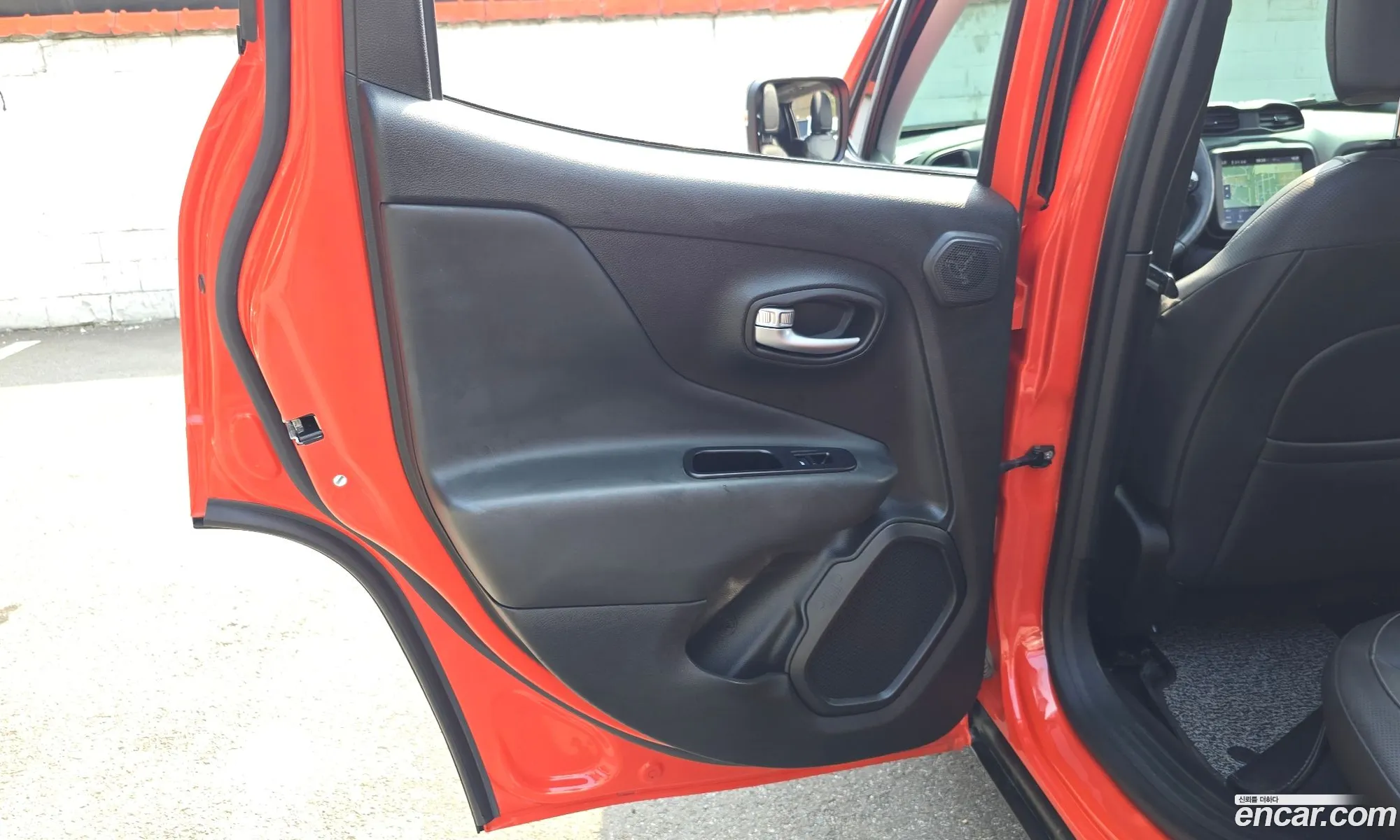 Jeep Renegade 2019 1C4BU0000KPK37184 — 21