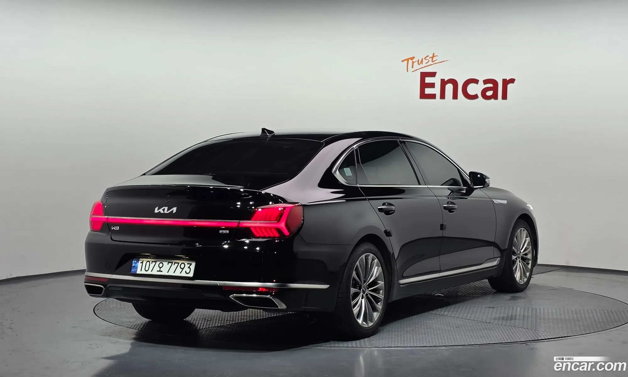 Kia K9 2021 — 9