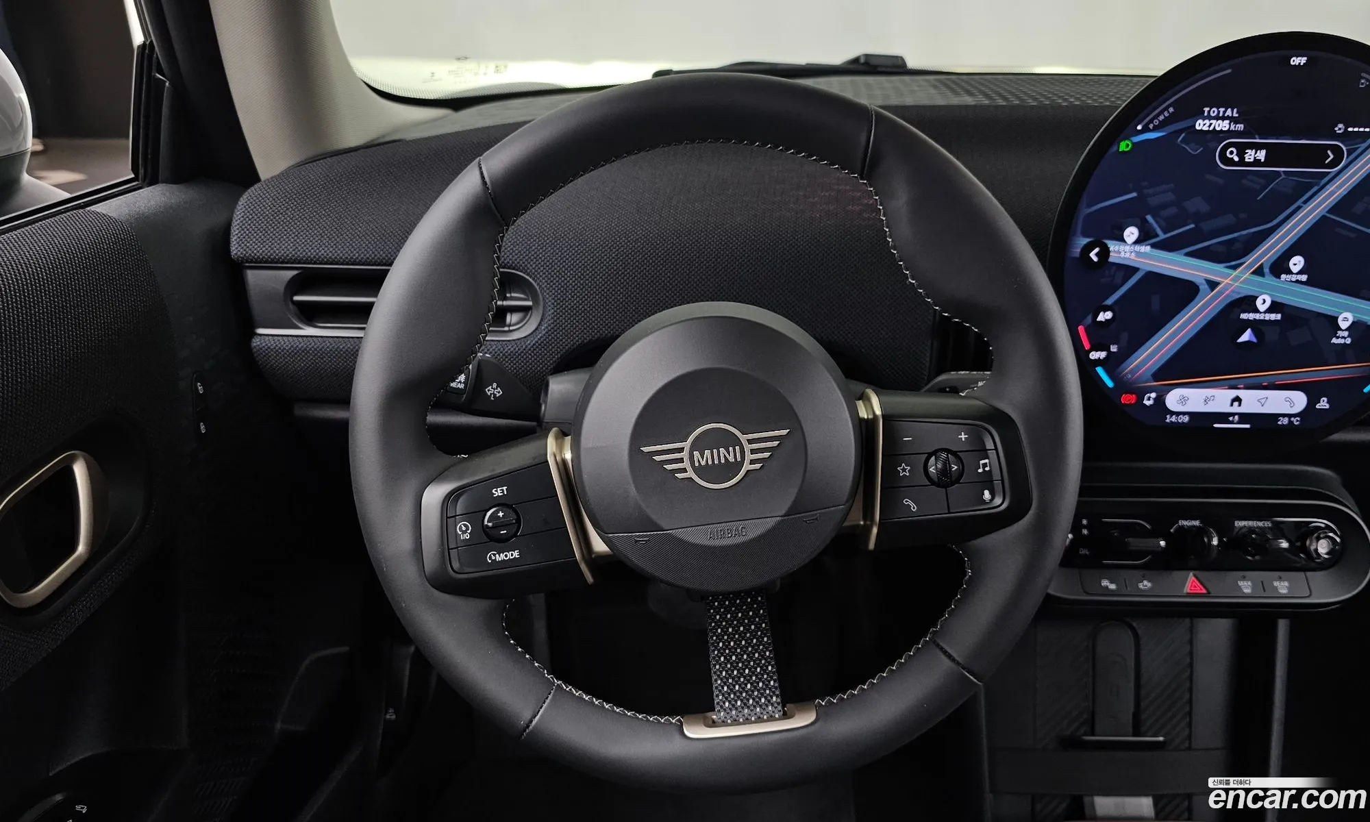 Mini Cooper C 2025 WMW81GD03S2W80757 — 6