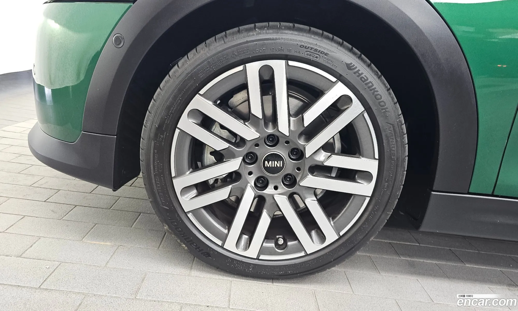 Mini Cooper C 2025 WMW81GD03S2W80757 — 17