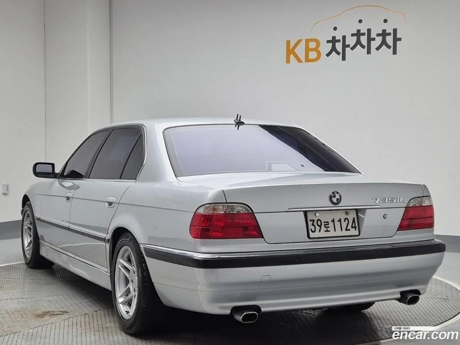 BMW 7 Series 2001 — 2