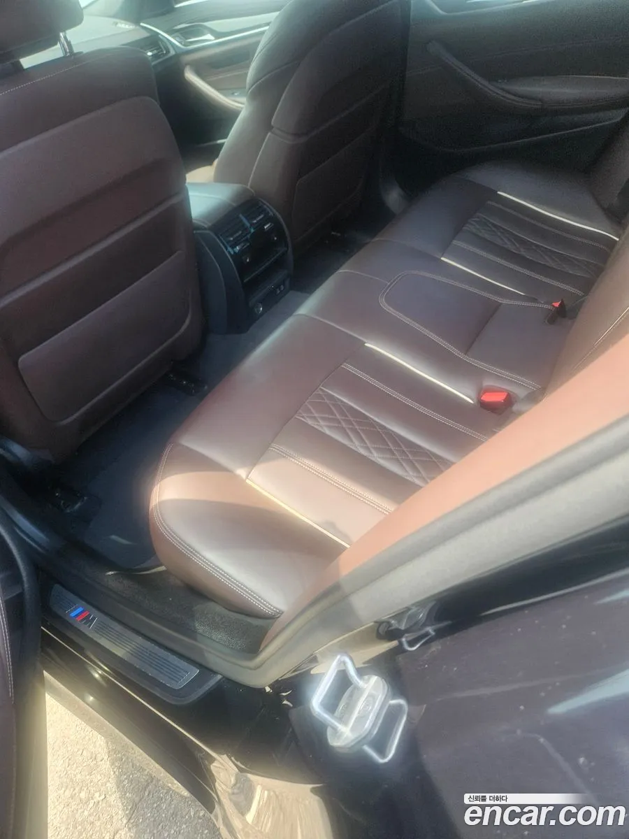 BMW 5 Series 2021 — 10