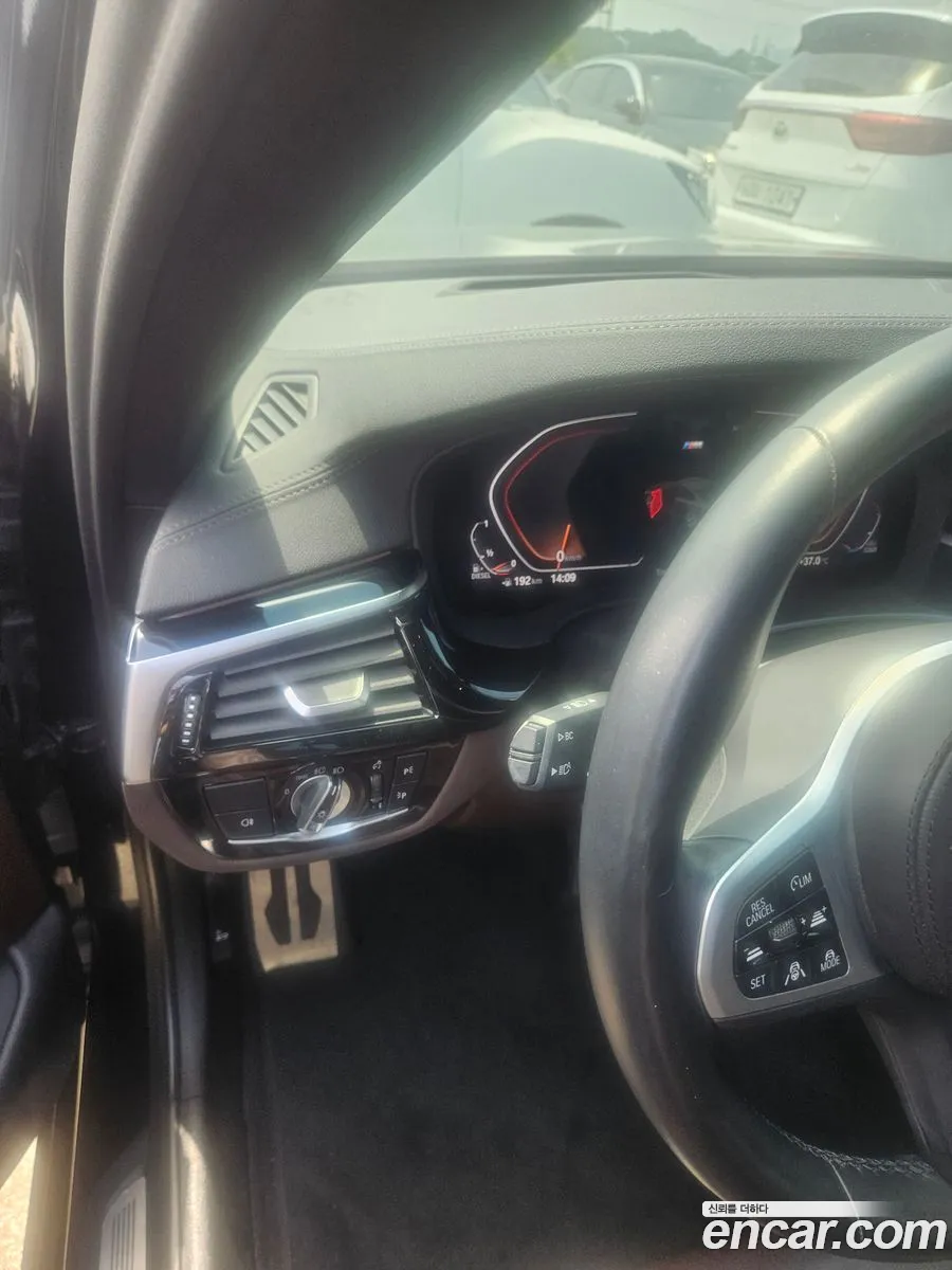 BMW 5 Series 2021 — 8