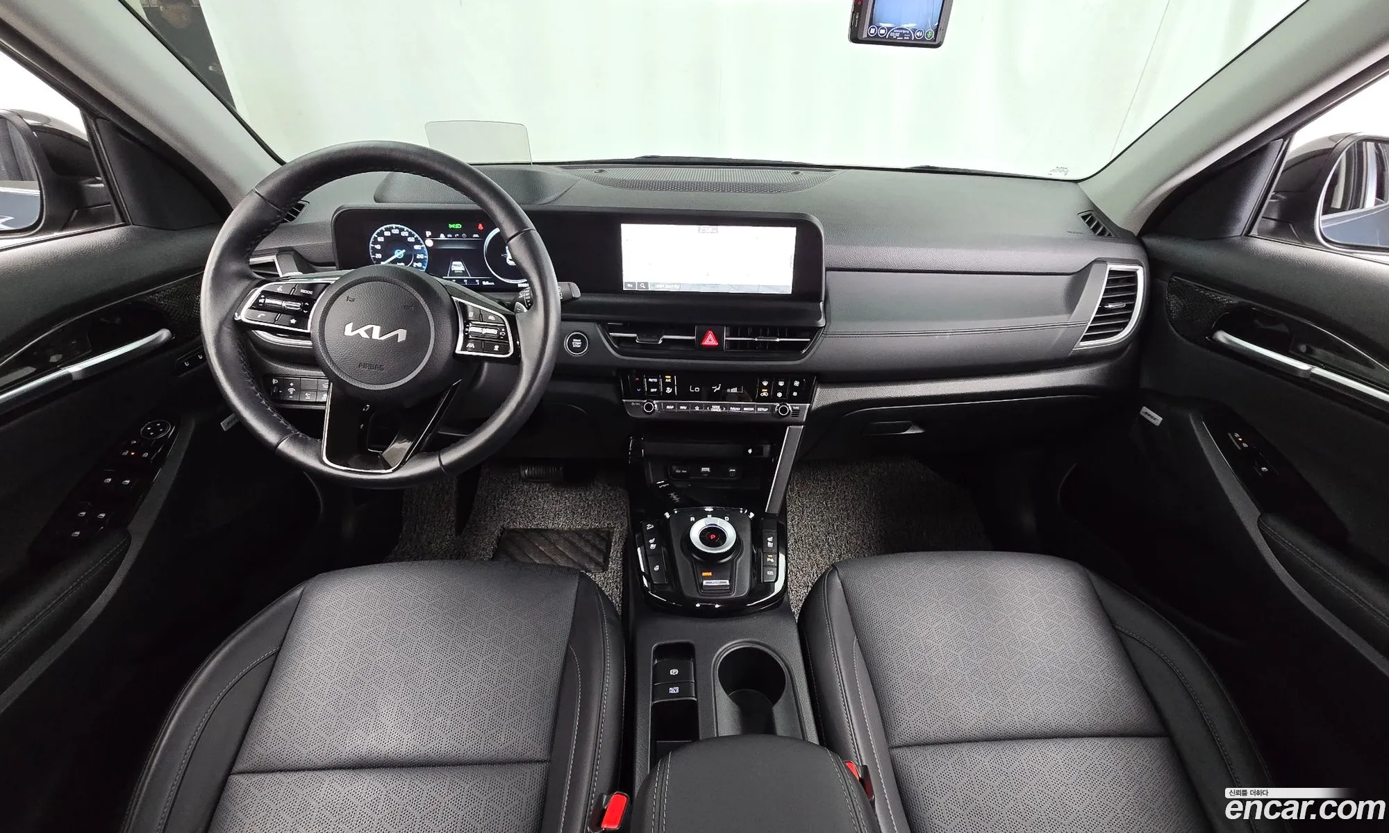 Kia Seltos 2023 — 28
