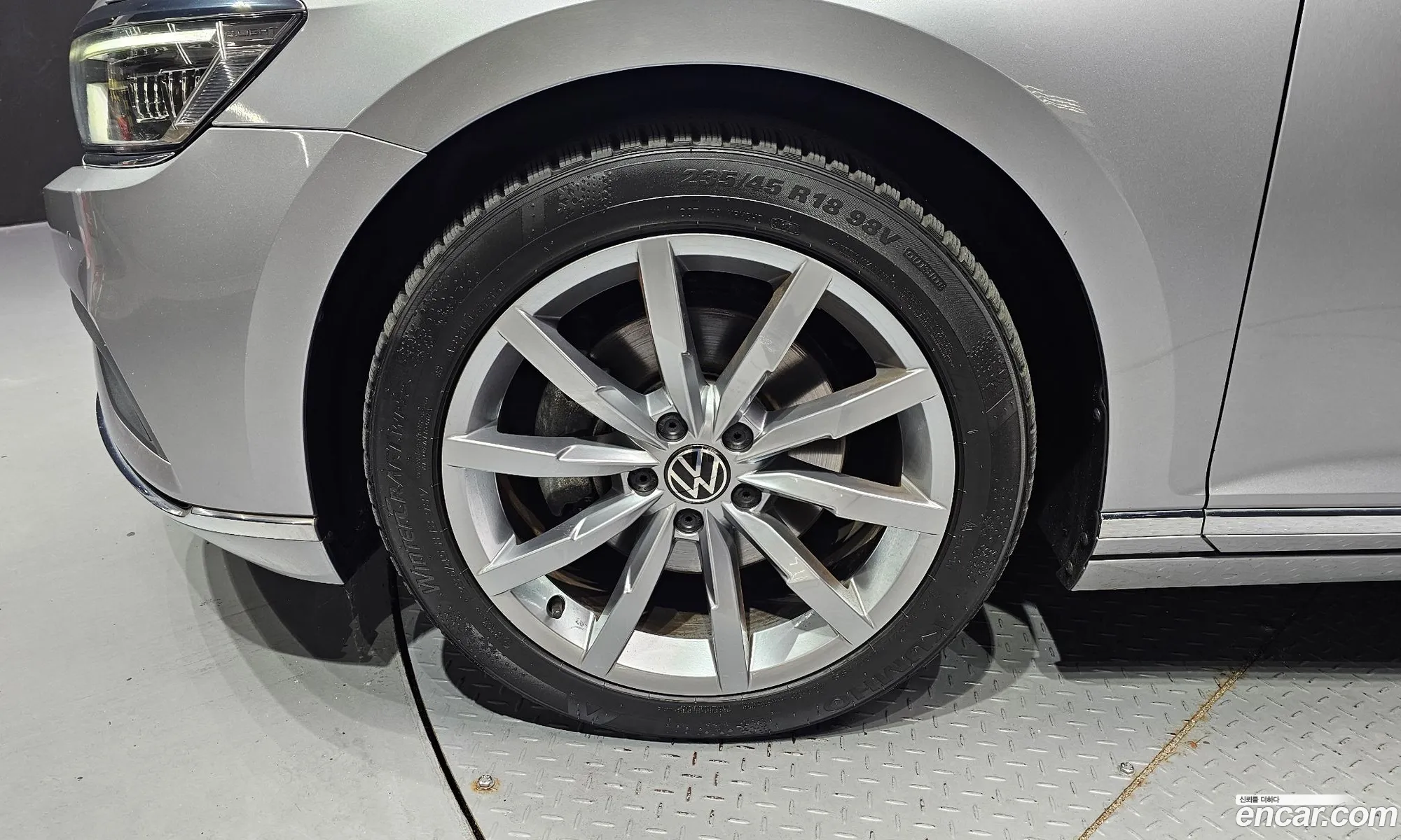 Volkswagen Passat GT 2021 — 17