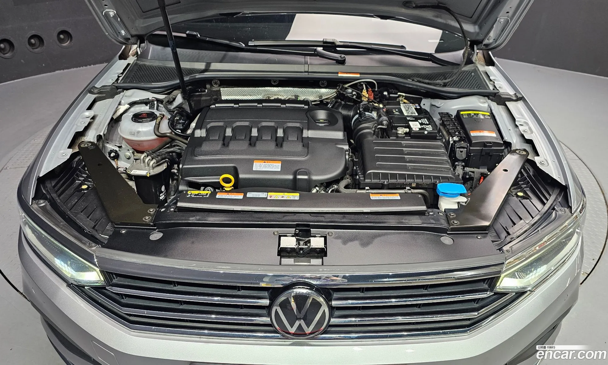 Volkswagen Passat GT 2021 — 12