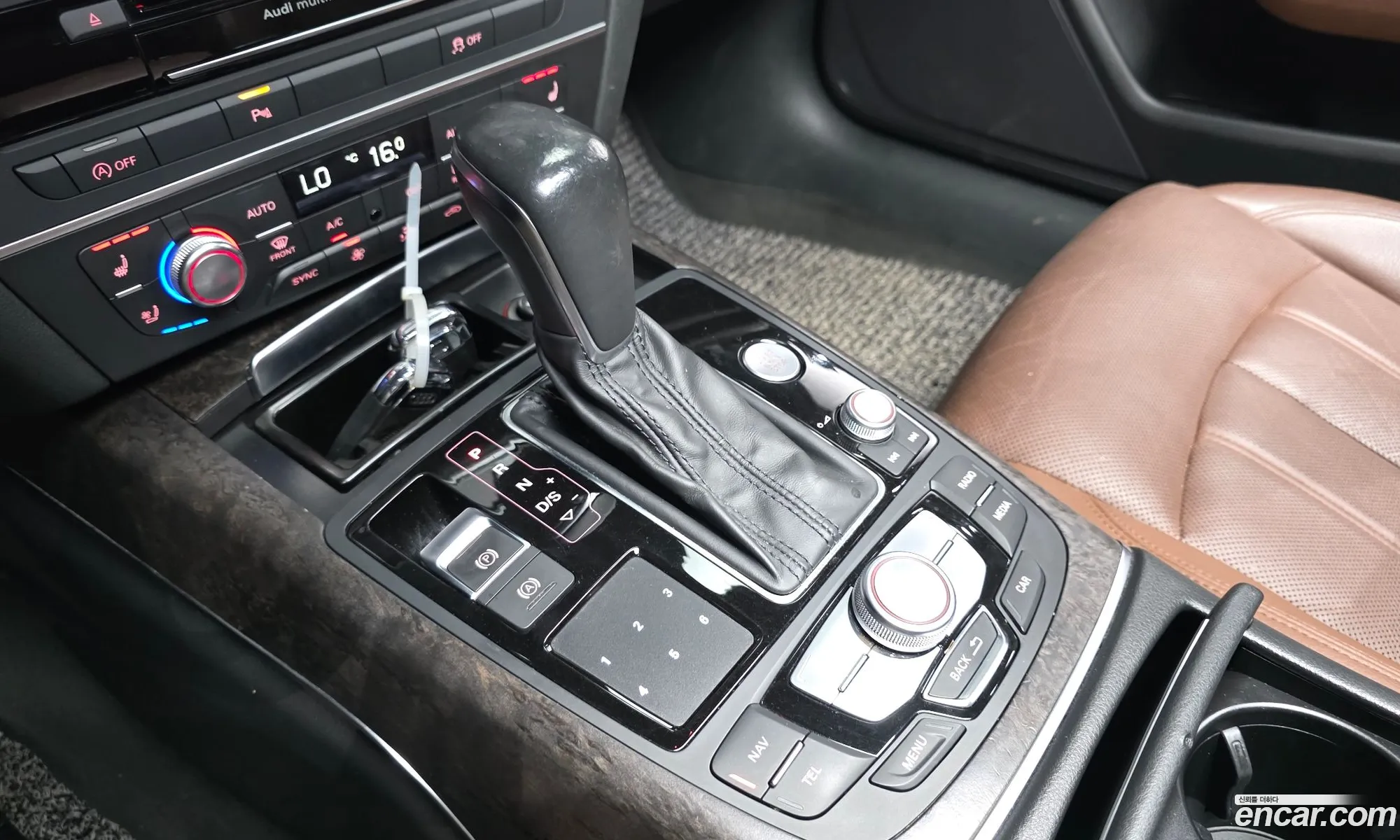 Audi A6 2018 WAUZZZ4G3JN069923 — 2