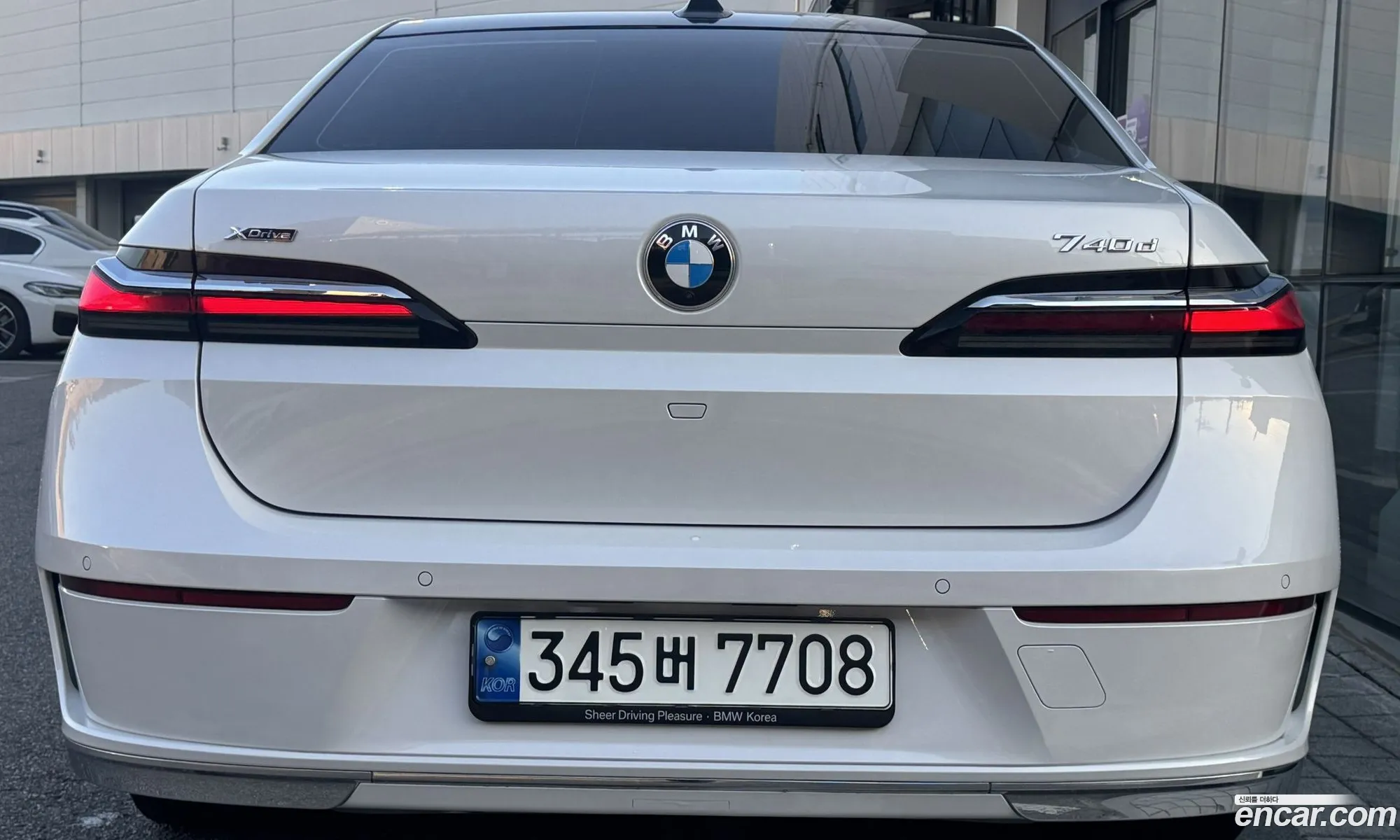 BMW 7 Series 2023 — 16