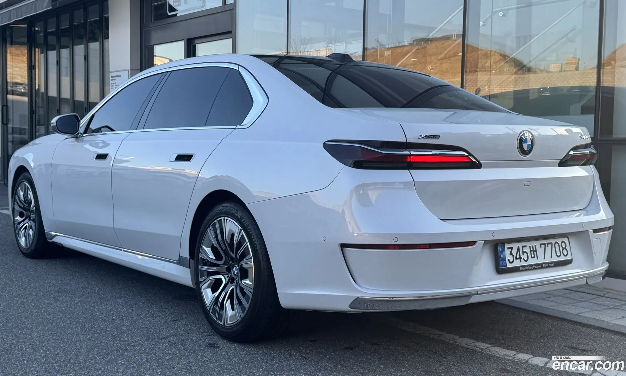 BMW 7 Series 2023 — 10