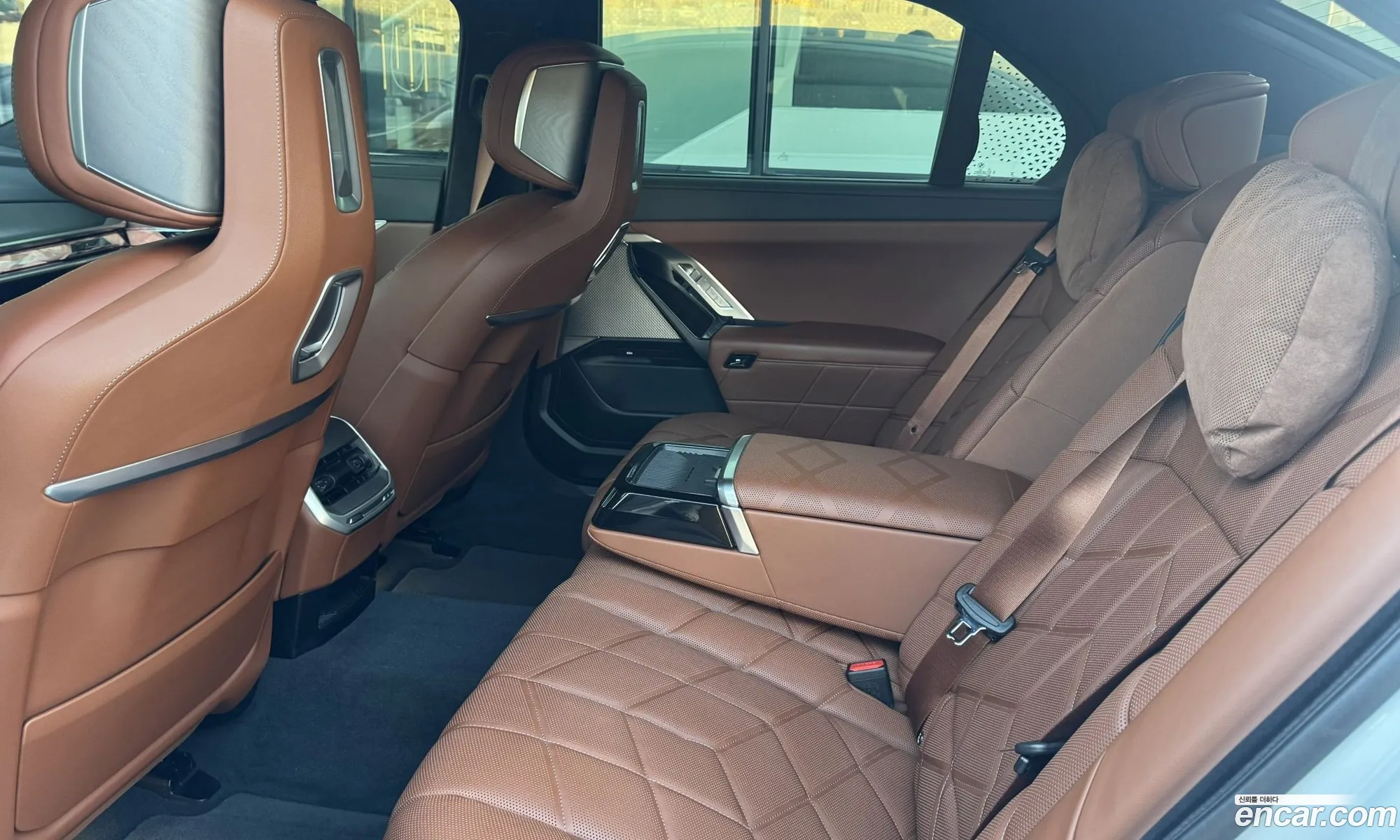 BMW 7 Series 2023 — 11
