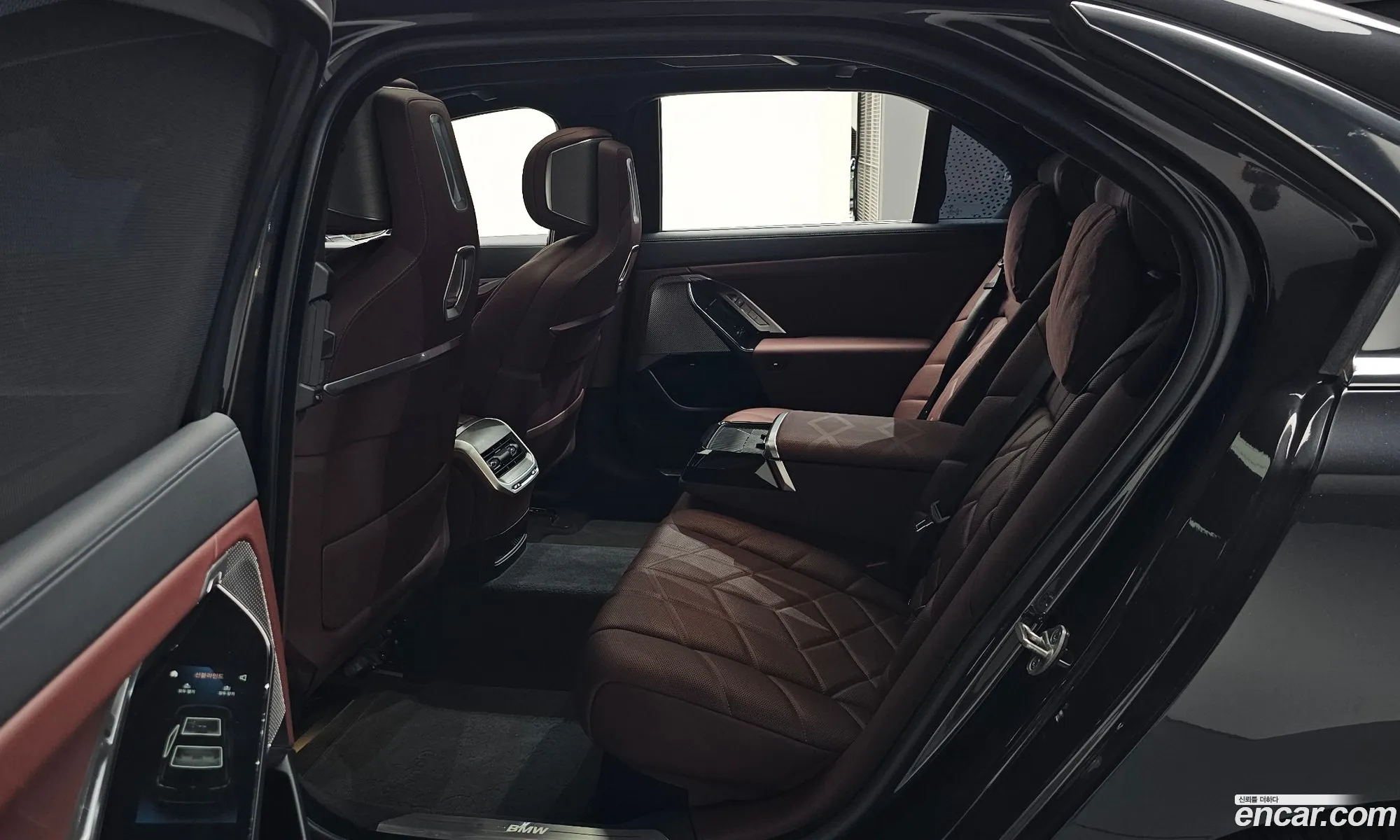 BMW 7 Series 2023 — 27