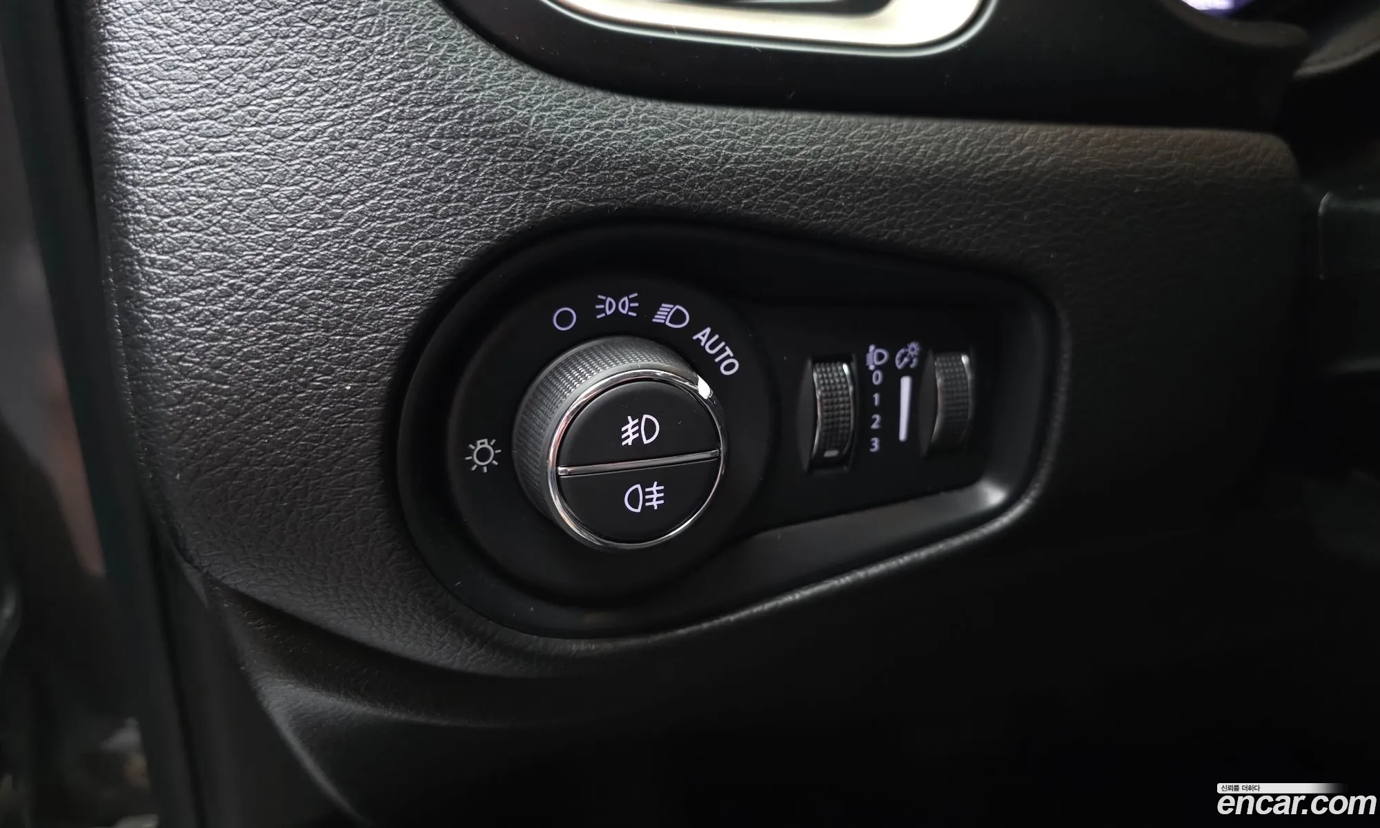 Jeep Renegade 2017 — 14