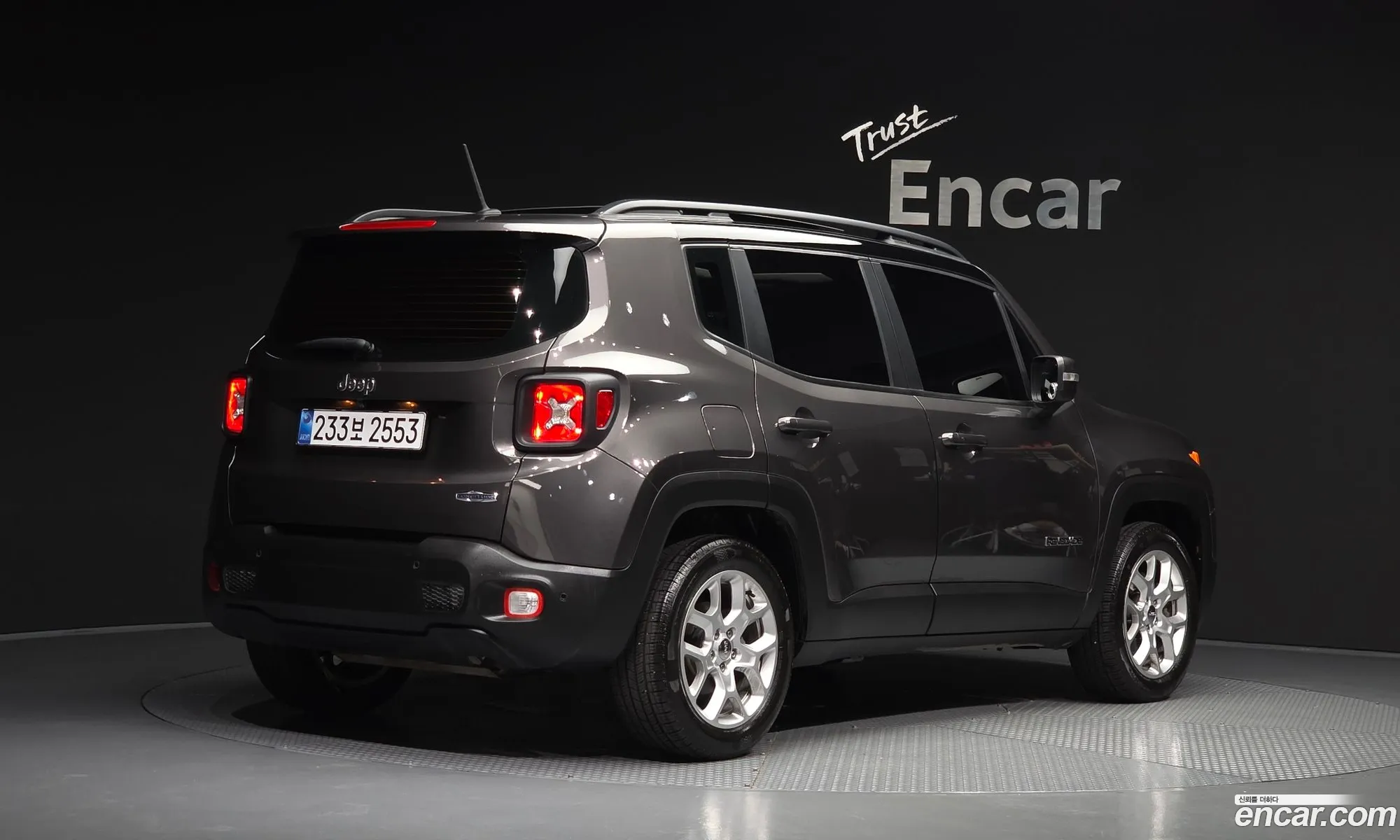 Jeep Renegade 2017 — 13