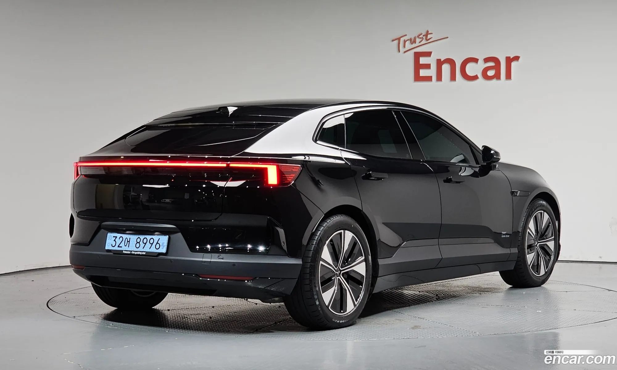 Polestar Polestar 4 2025 — 4