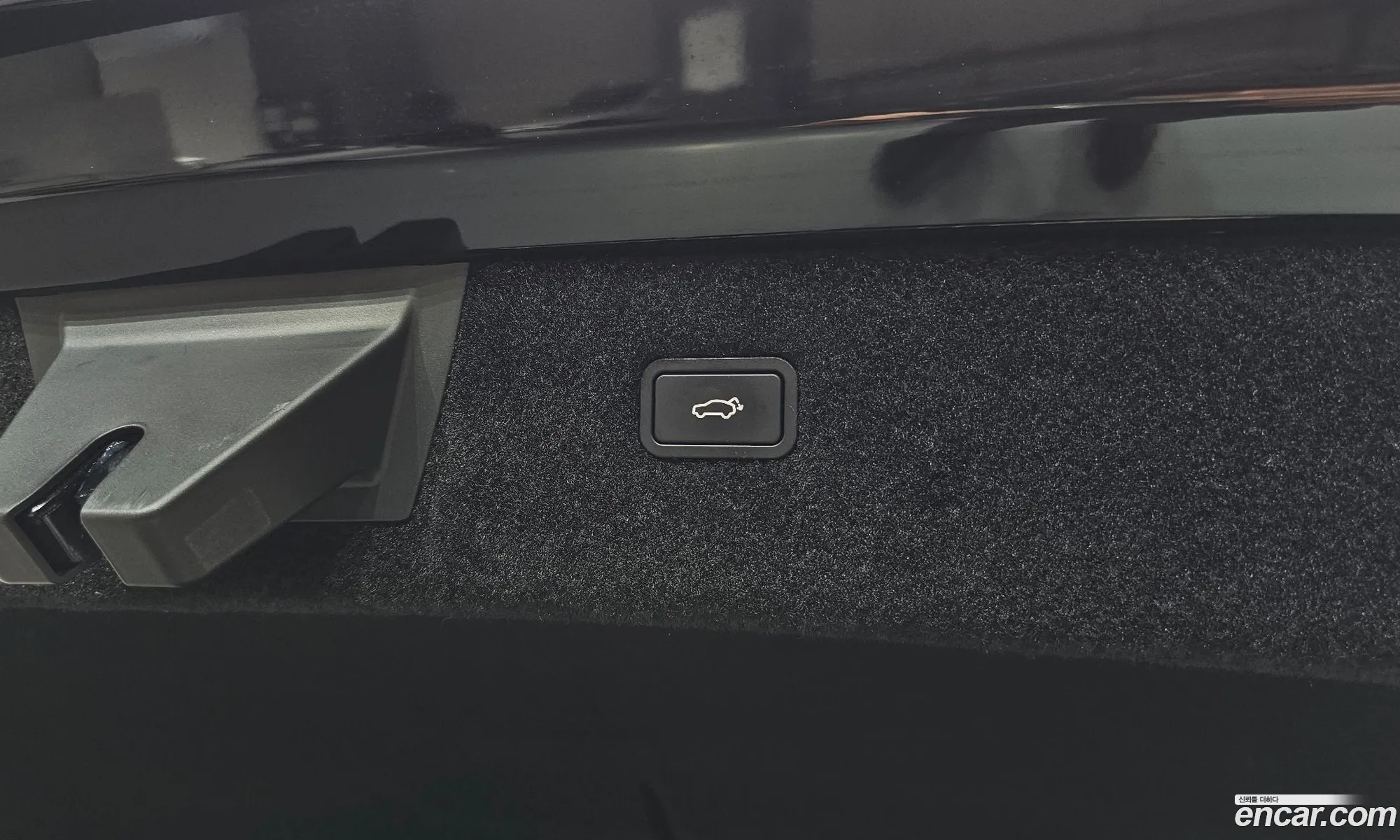 Polestar Polestar 4 2025 — 28