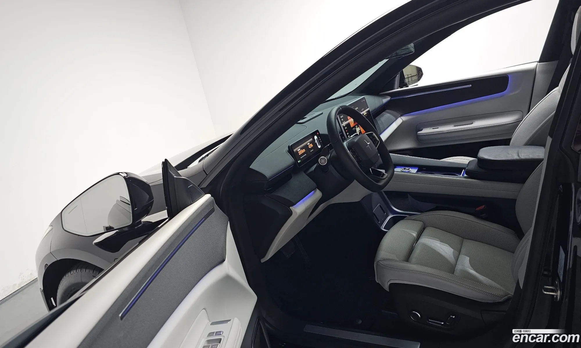 Polestar Polestar 4 2025 — 13