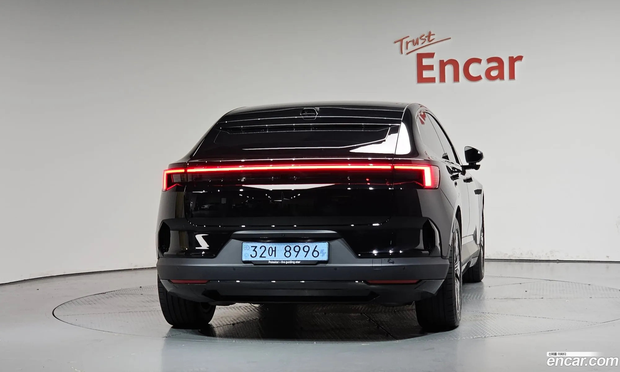 Polestar Polestar 4 2025 — 30