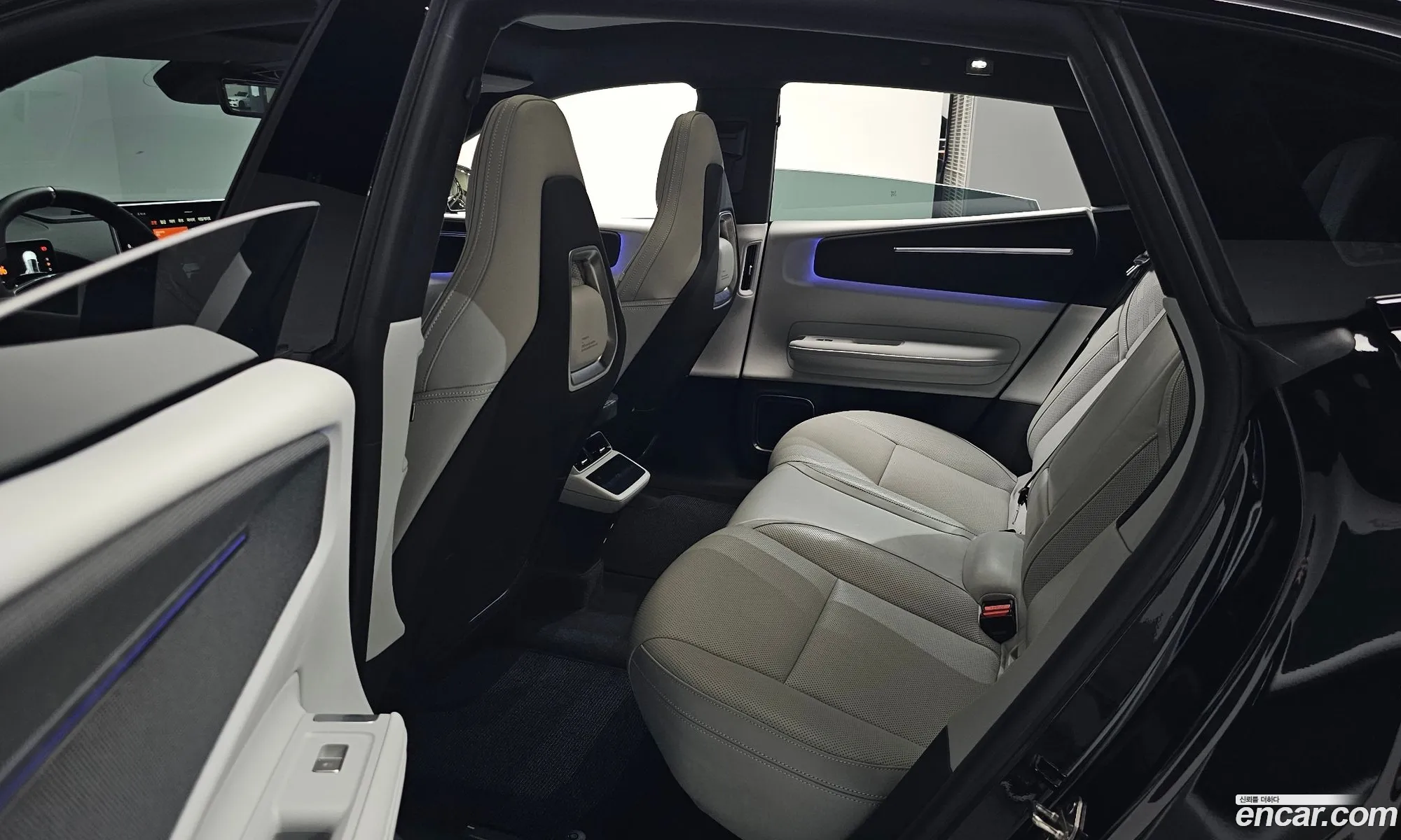 Polestar Polestar 4 2025 — 37