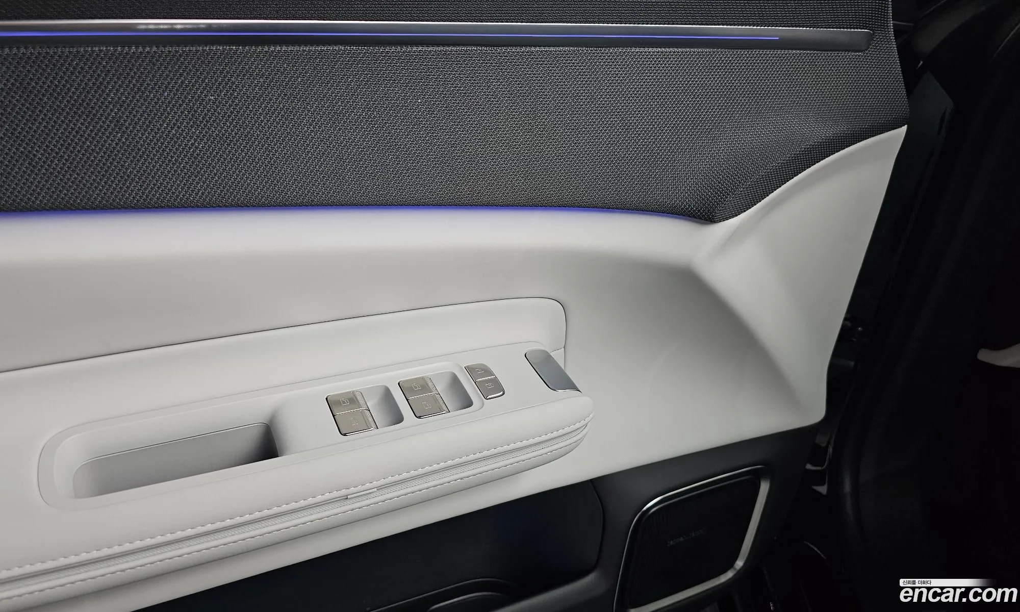 Polestar Polestar 4 2025 — 38