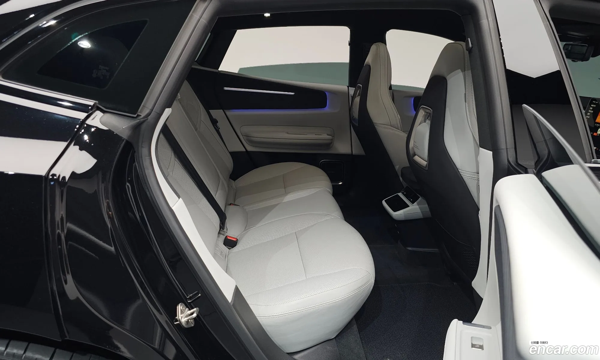 Polestar Polestar 4 2025 — 14