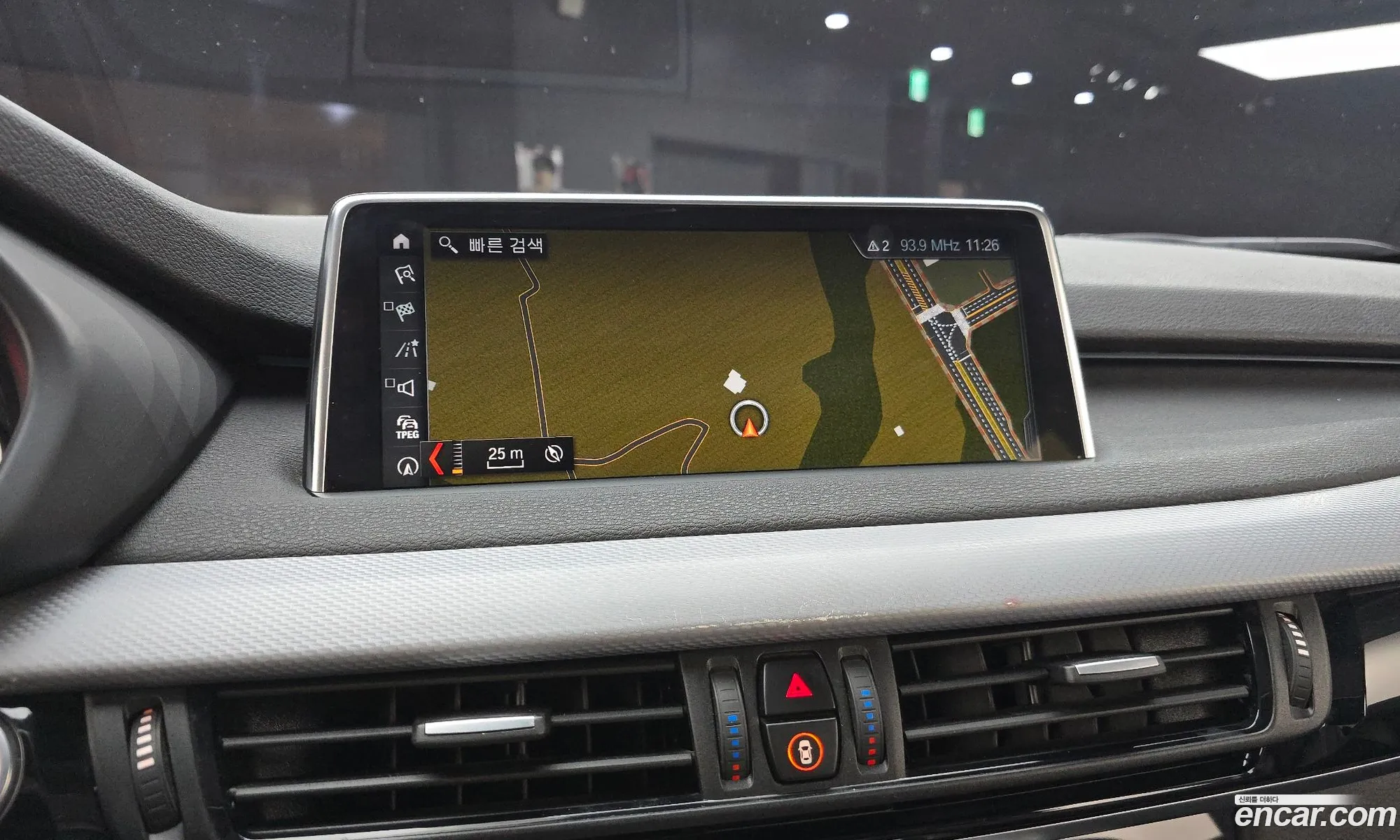 BMW X5 2018 WBAKS4105J0Y72116 — 15