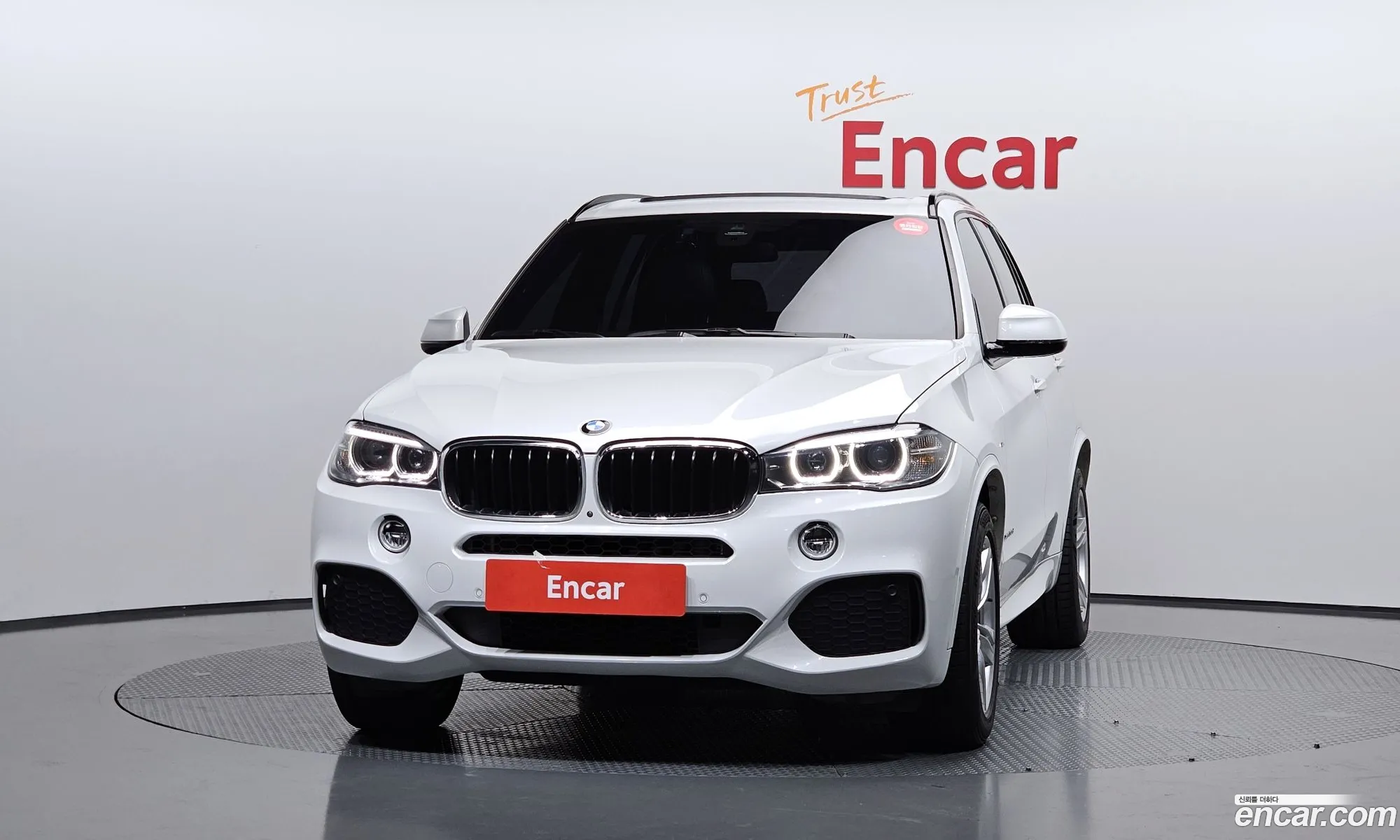BMW X5 2018 WBAKS4105J0Y72116 — 10