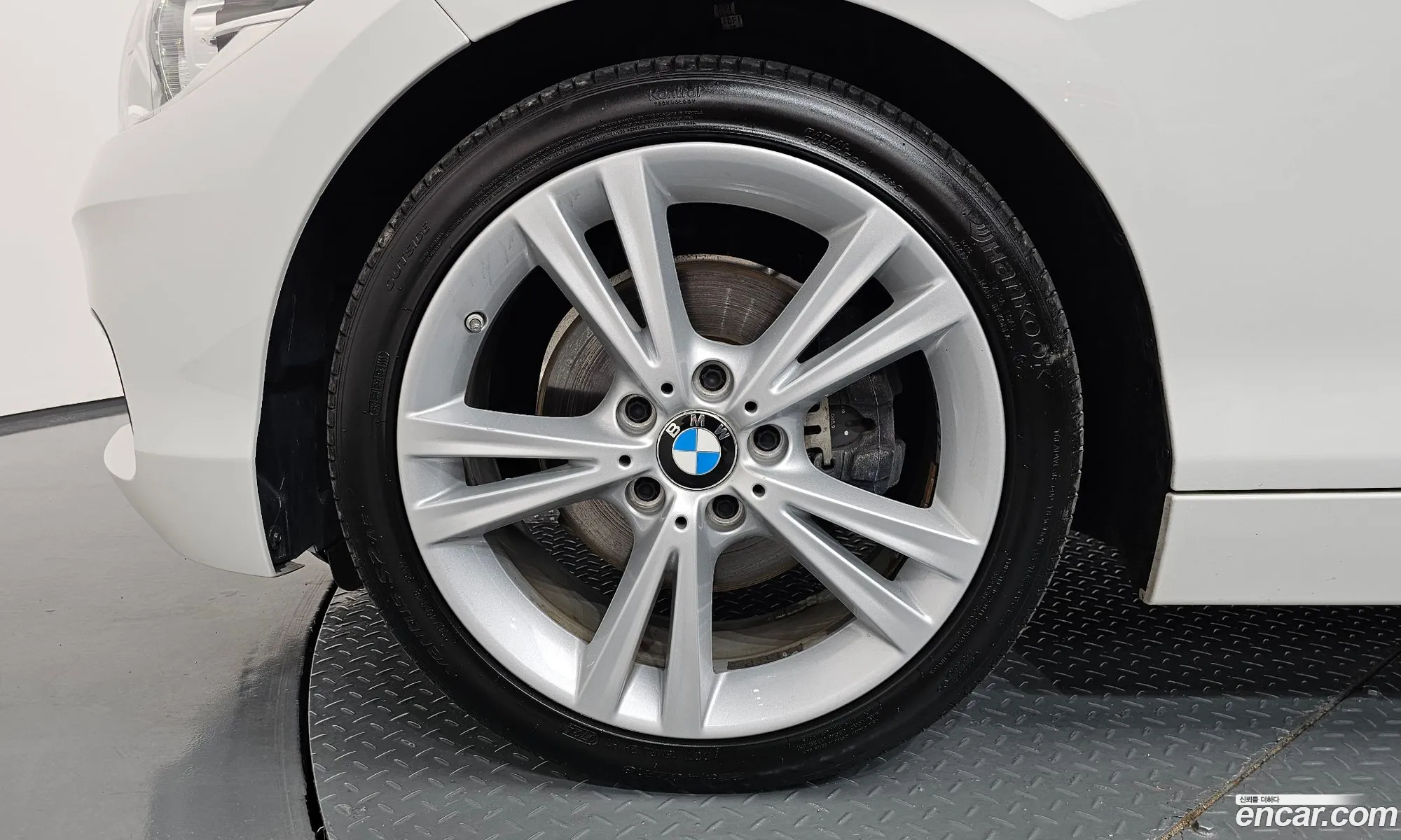 BMW 1 Series 2019 — 23