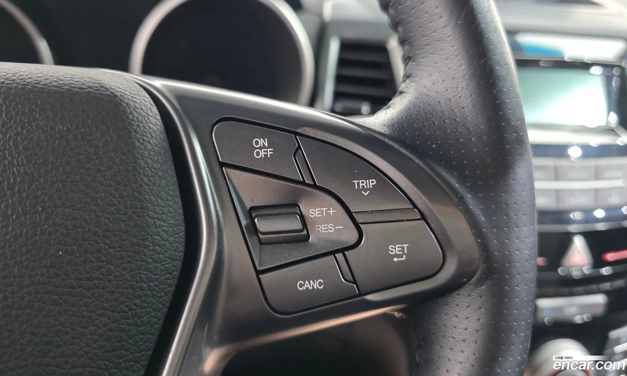 KG Mobility (SsangYong) Tivoli Armour 2018 — 14