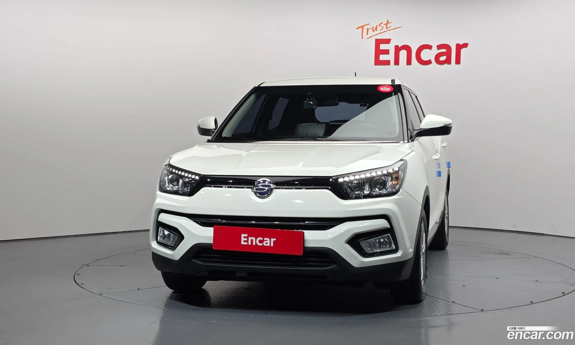 KG Mobility (SsangYong) Tivoli Armour 2018 — 3
