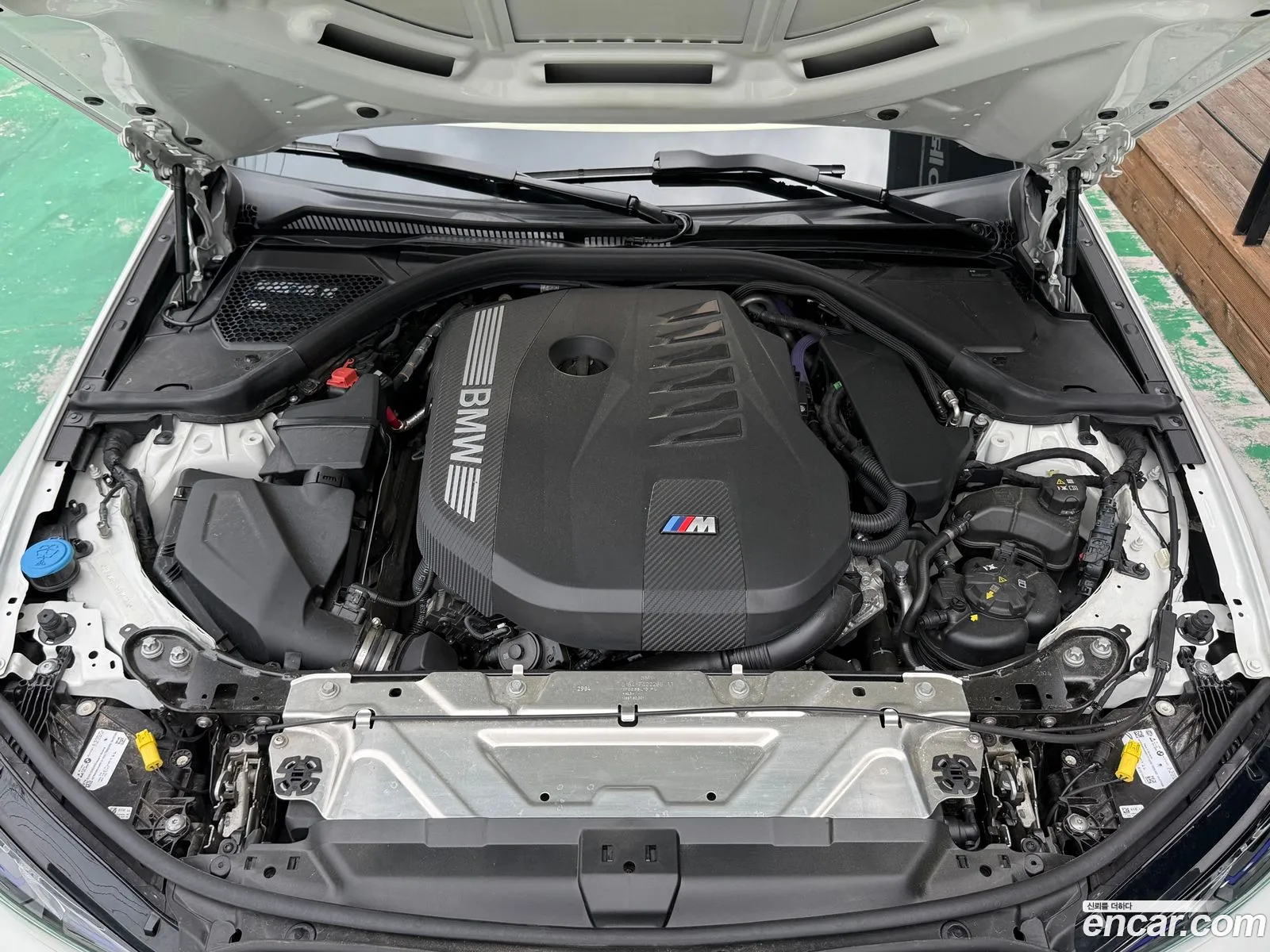 BMW 3 Series 2025 — 17