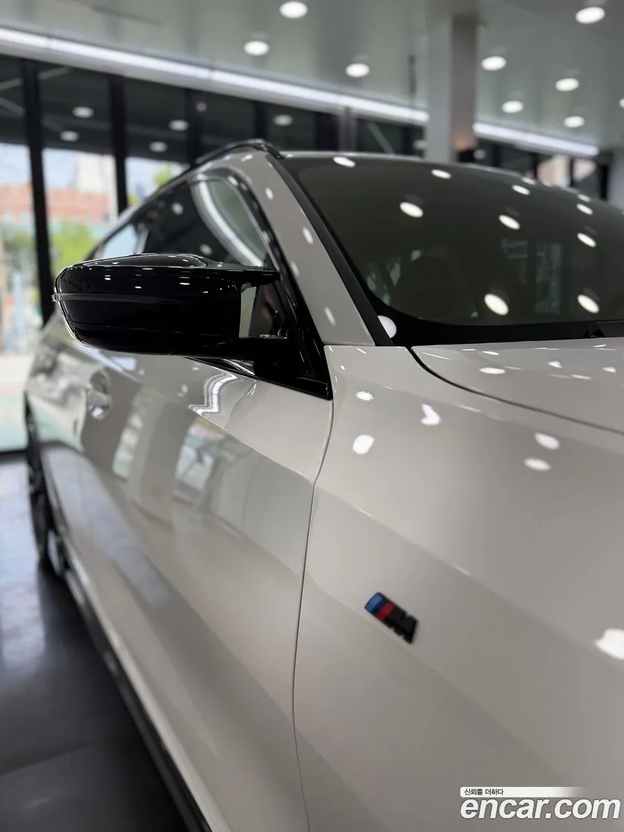 BMW 3 Series 2025 — 12
