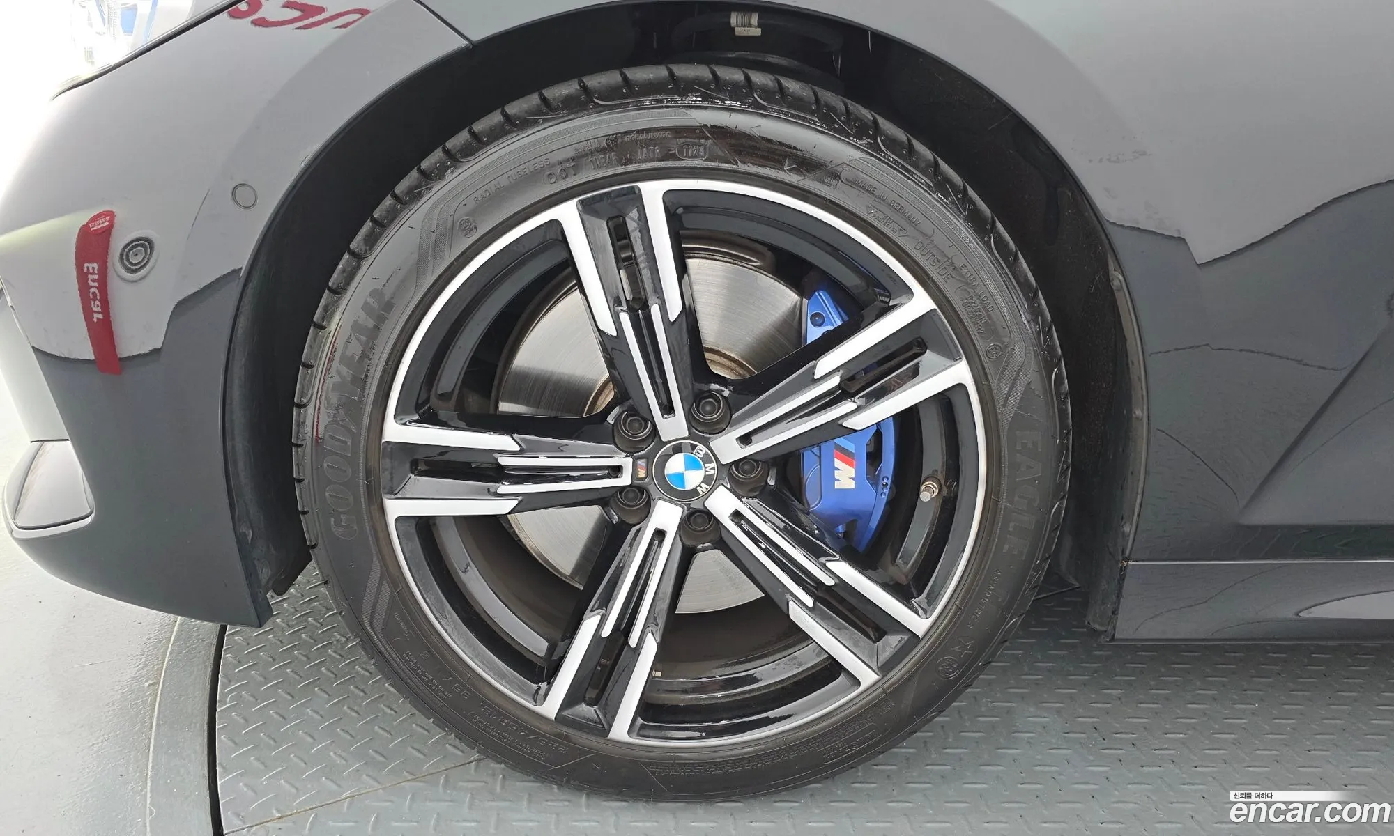 BMW 3 Series 2024 WBA61FS02RFT52365 — 26