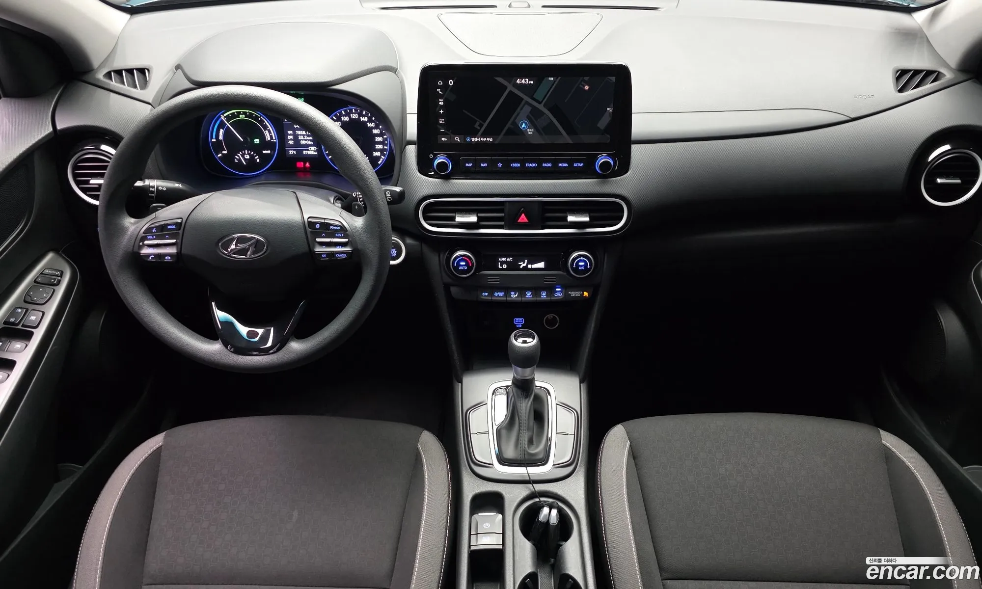 Hyundai Kona Hybrid 2020 — 16