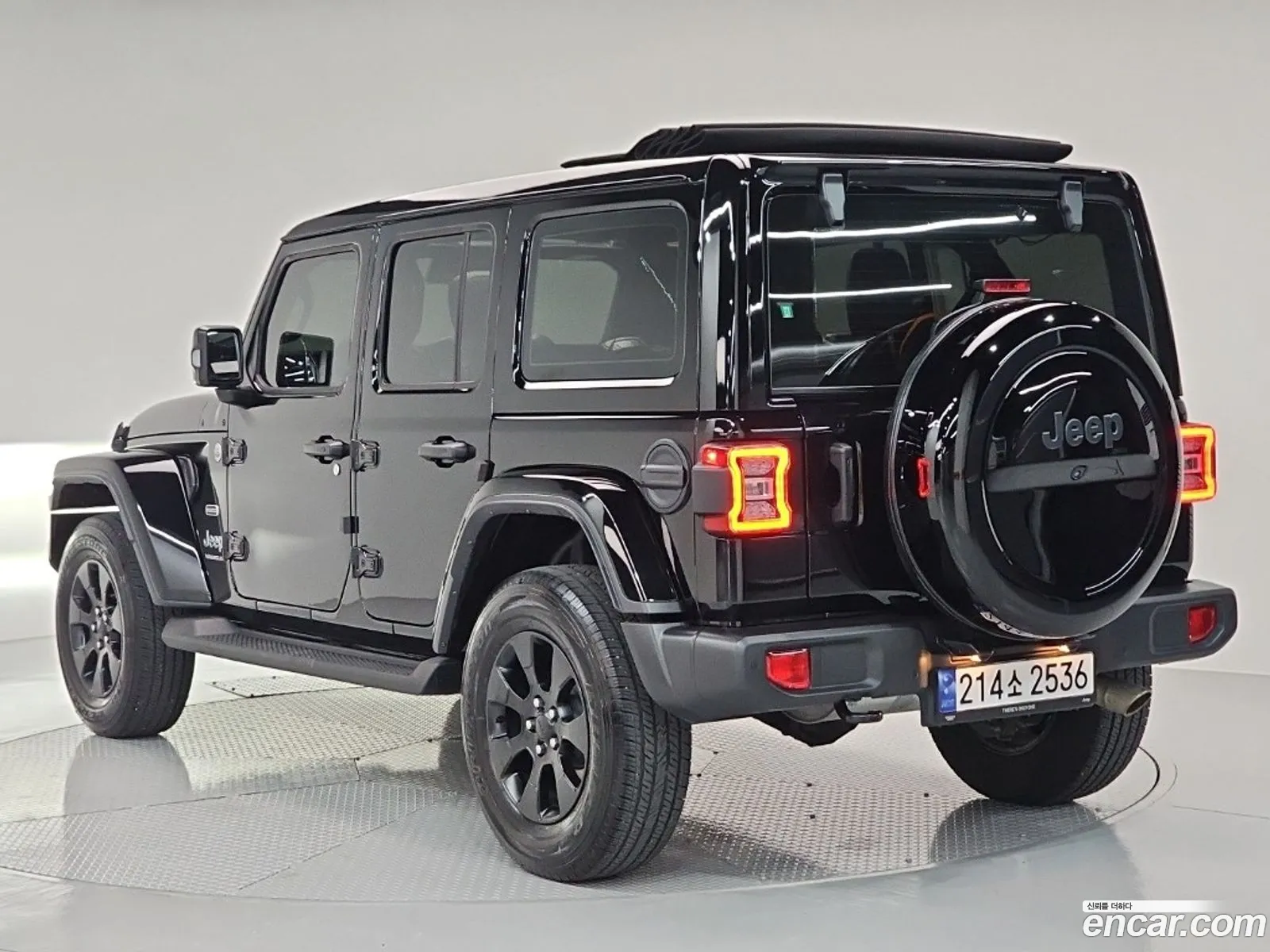 Jeep Wrangler 2023 — 3