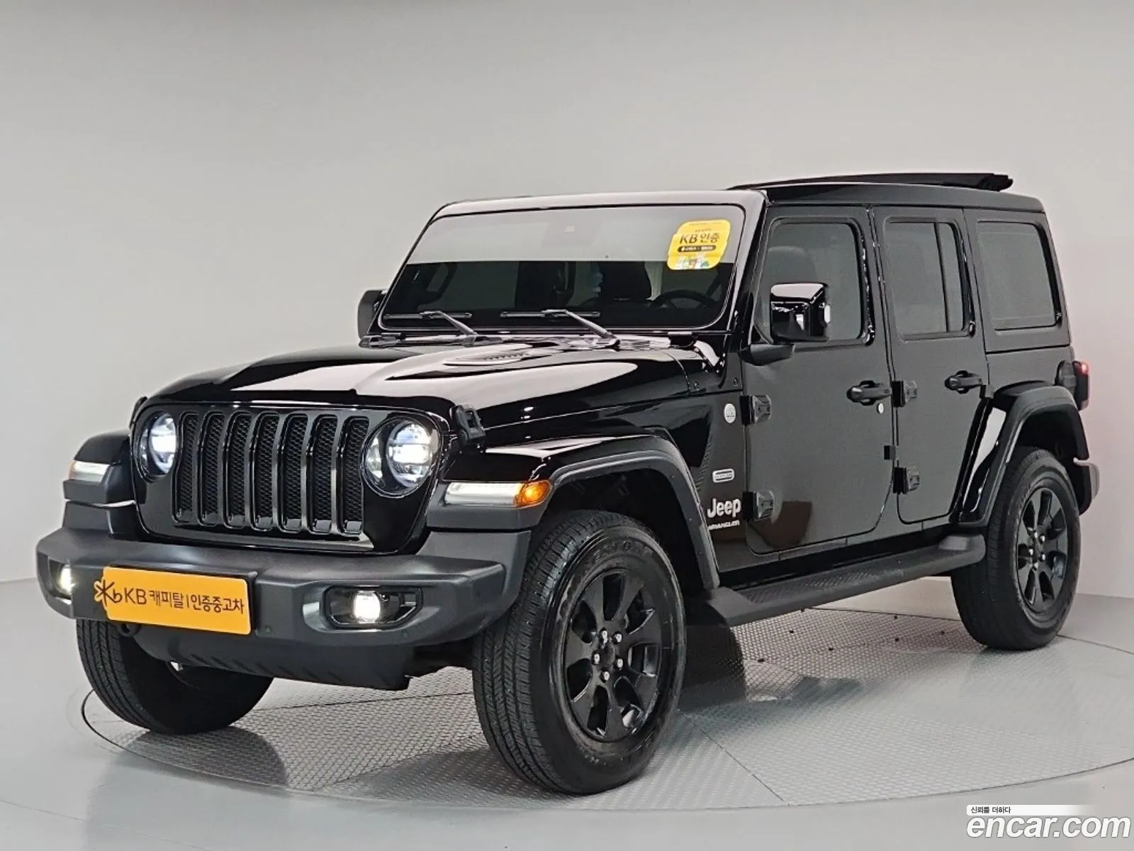 Jeep Wrangler 2023 — 19