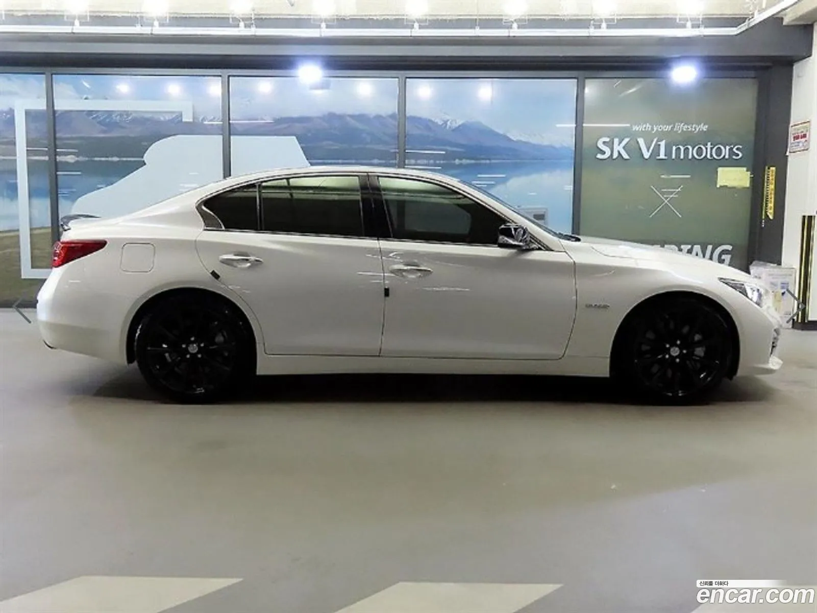 Infiniti Q50