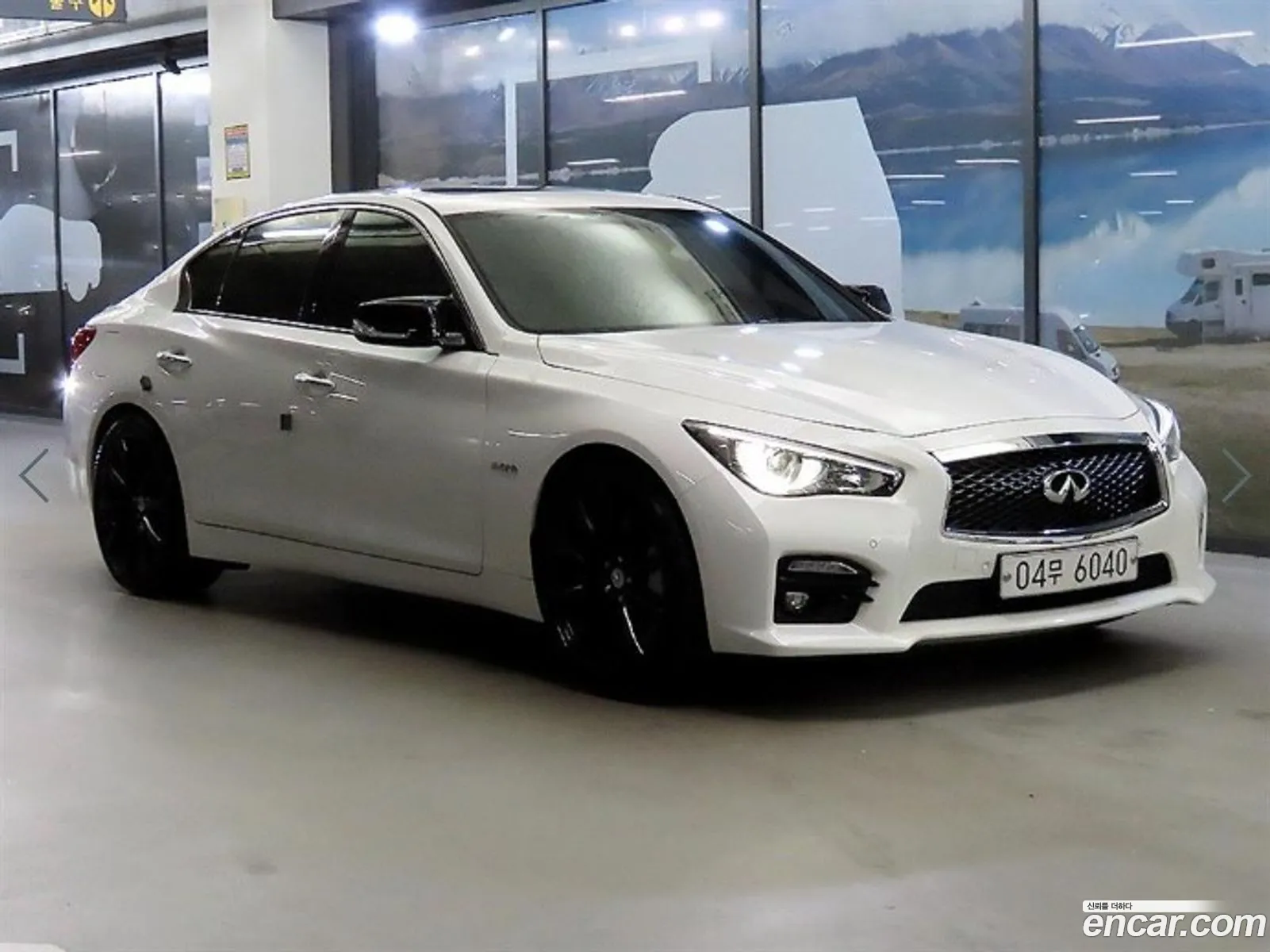 Infiniti Q50 2016 — 18