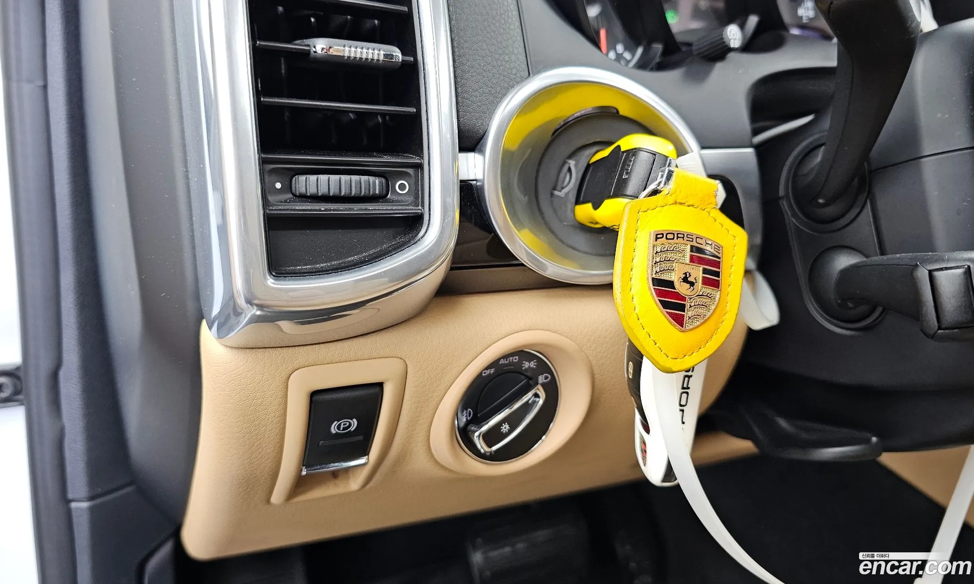 Porsche Cayenne 2015 WP1AF2920GKA41955 — 20