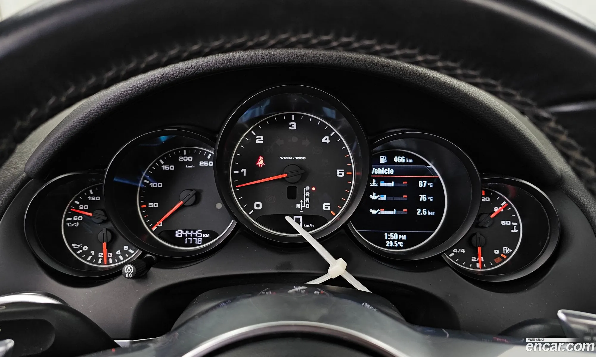Porsche Cayenne 2015 WP1AF2920GKA41955 — 13