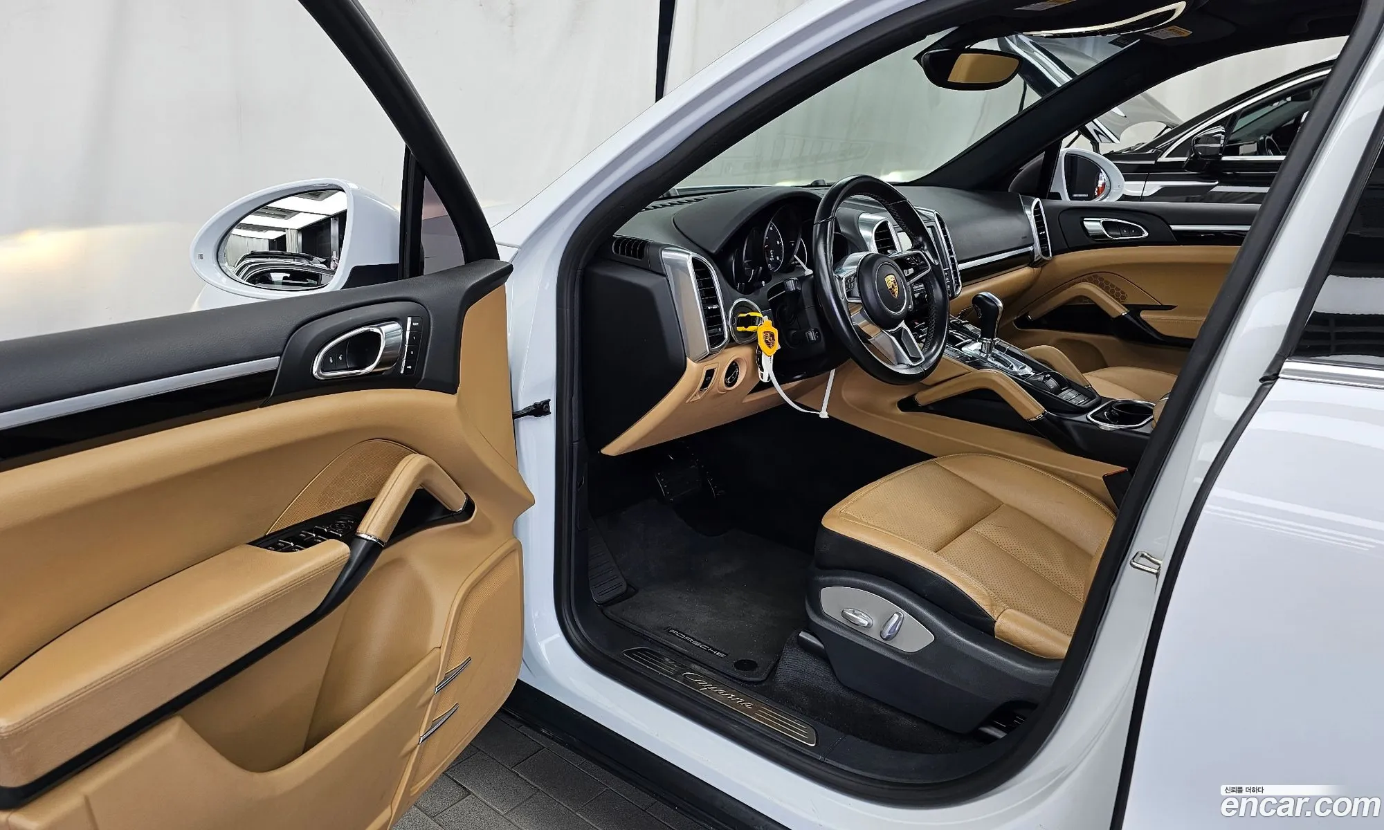 Porsche Cayenne 2015 WP1AF2920GKA41955 — 9