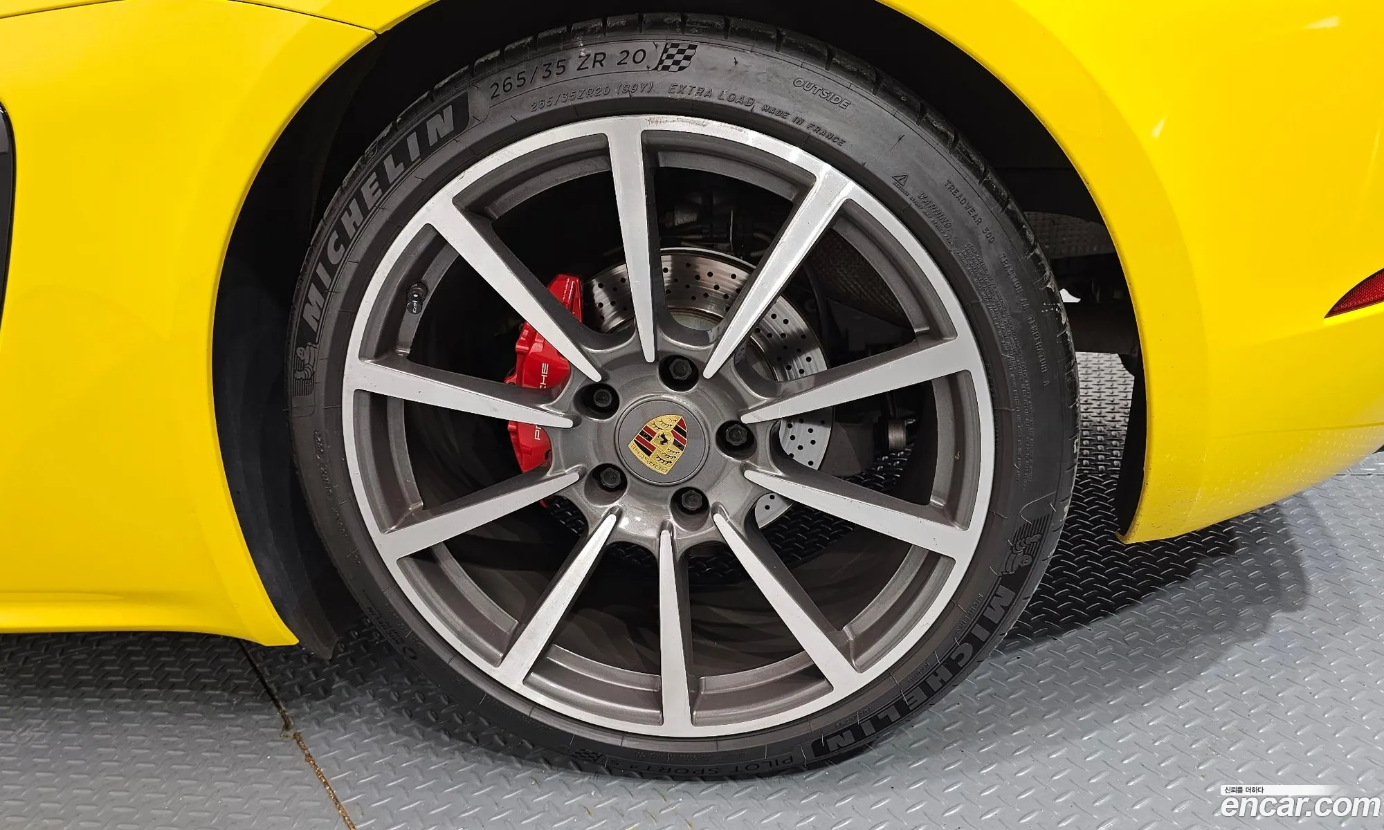 Porsche 718 Boxster 2019 WP0CB2985KS228188 — 18