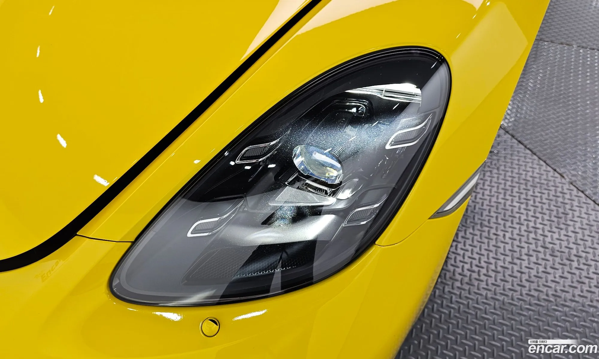 Porsche 718 Boxster 2019 WP0CB2985KS228188 — 23