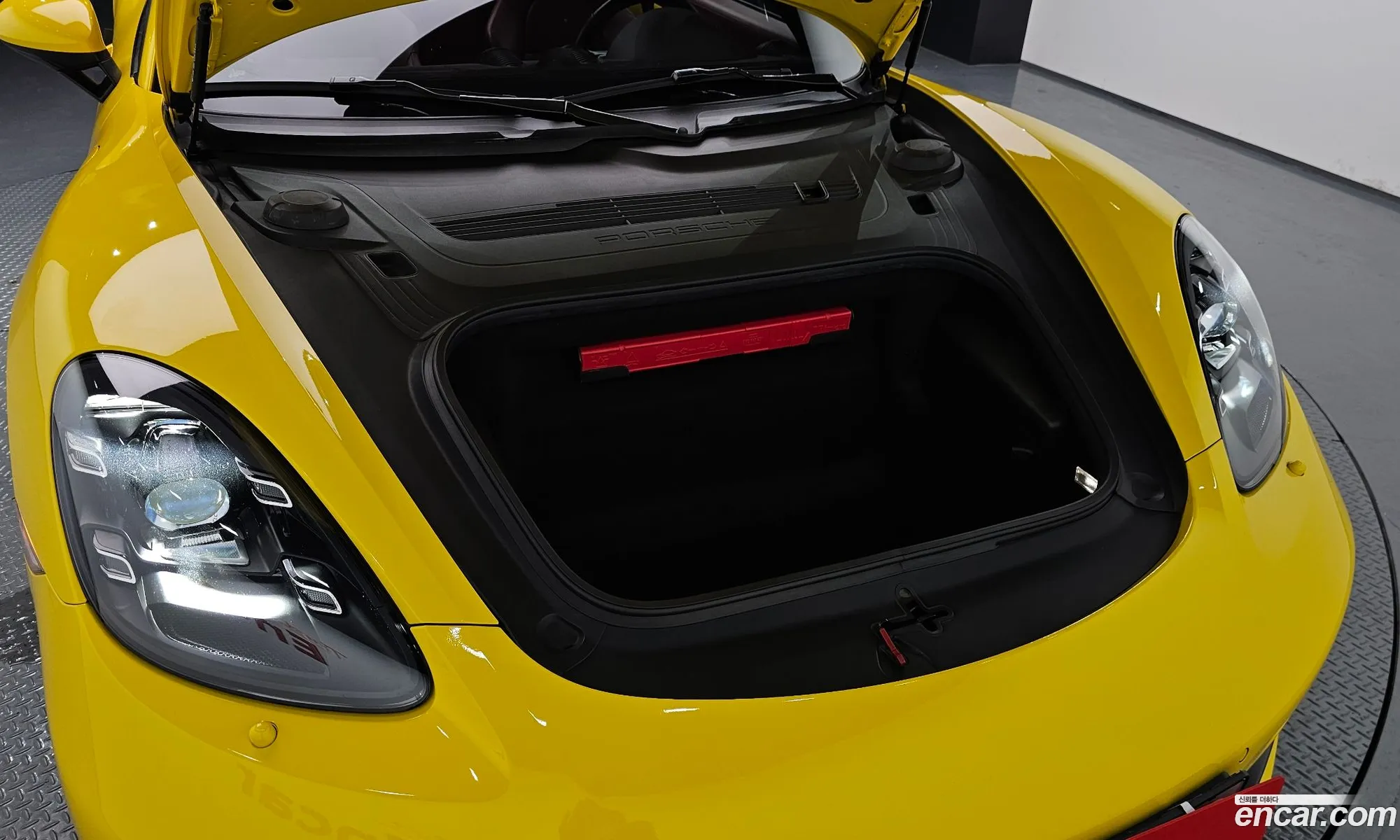 Porsche 718 Boxster 2019 WP0CB2985KS228188 — 30